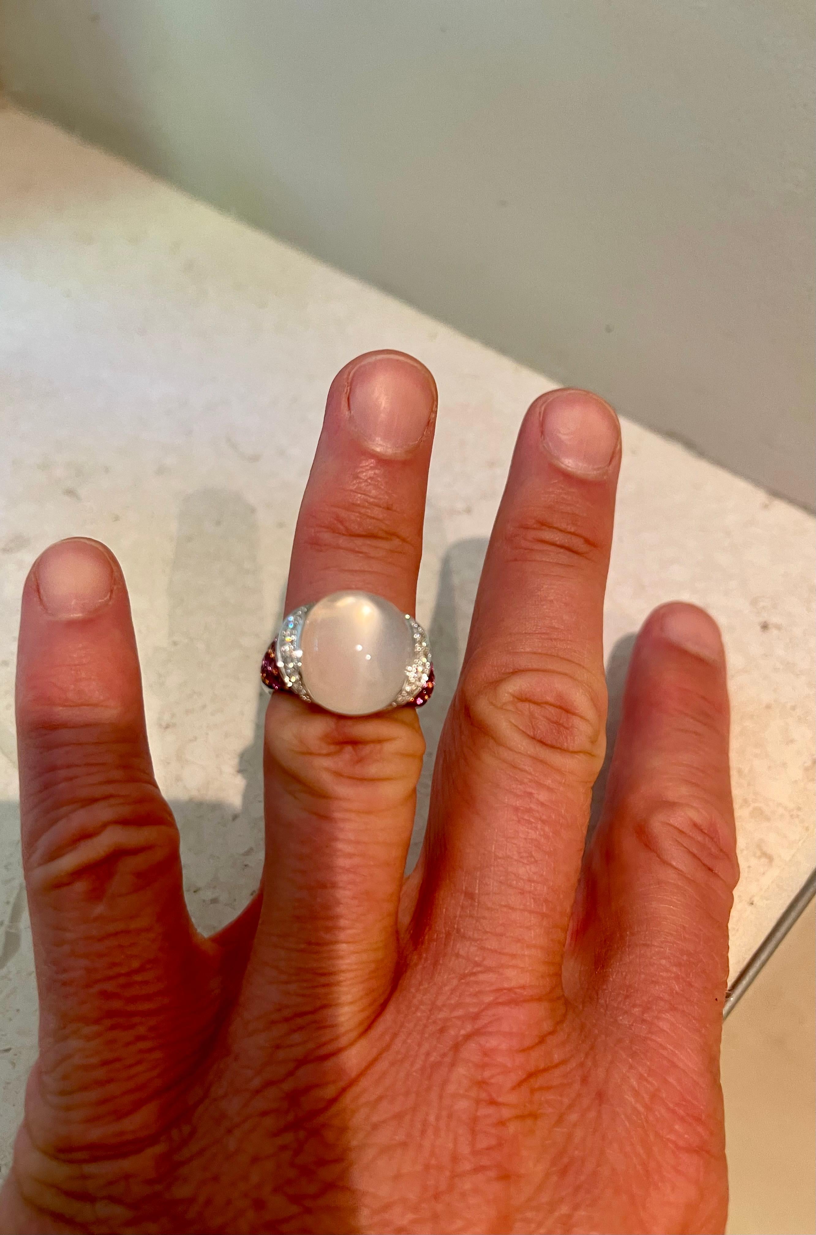 18 K White Gold Ring Fancy Sapphires Diamond Moonsotne Gueblin Lucerne For Sale 2