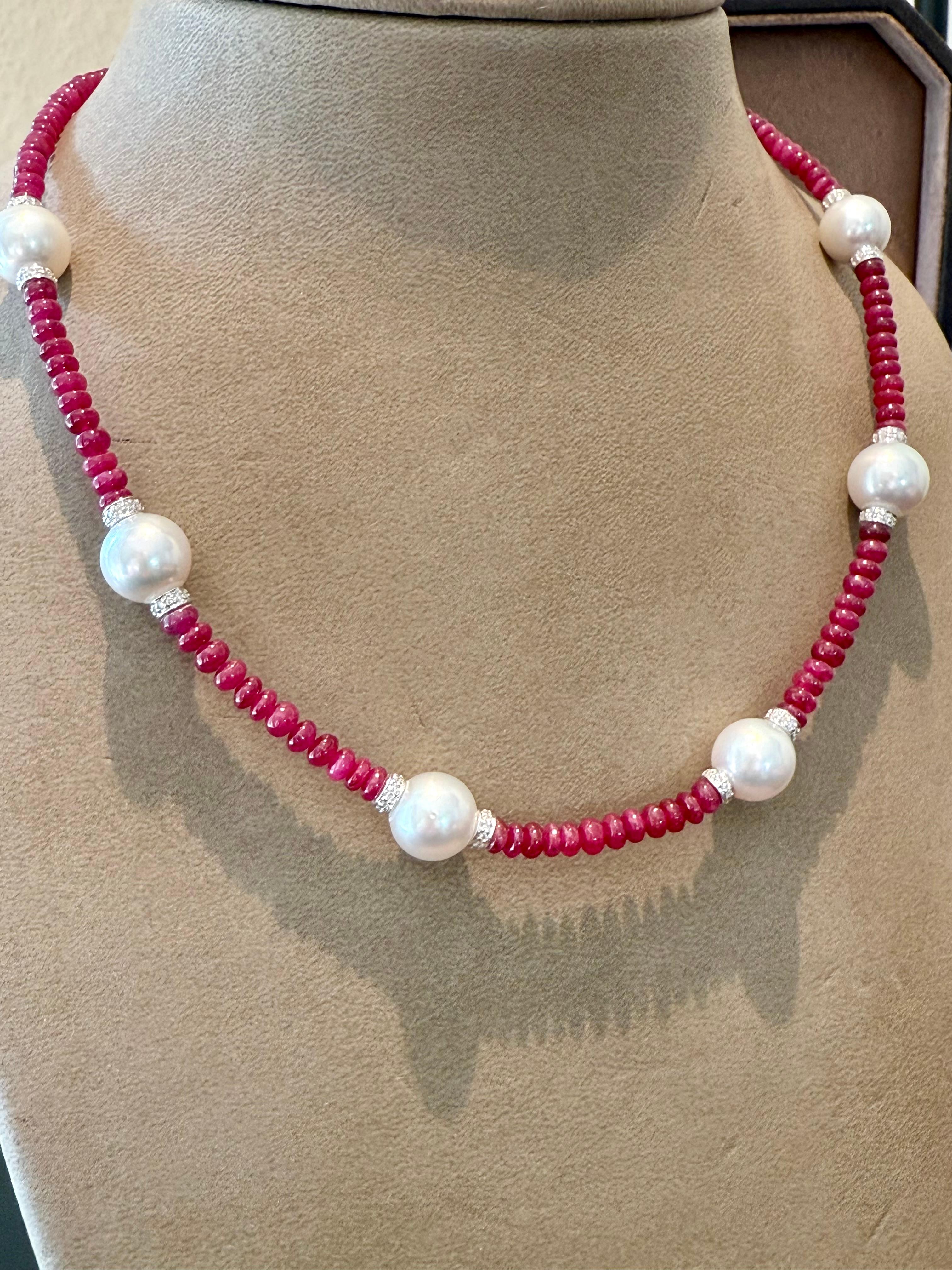 Collier en or blanc 18 K avec perles de rubis et diamants des mers du Sud en vente 4
