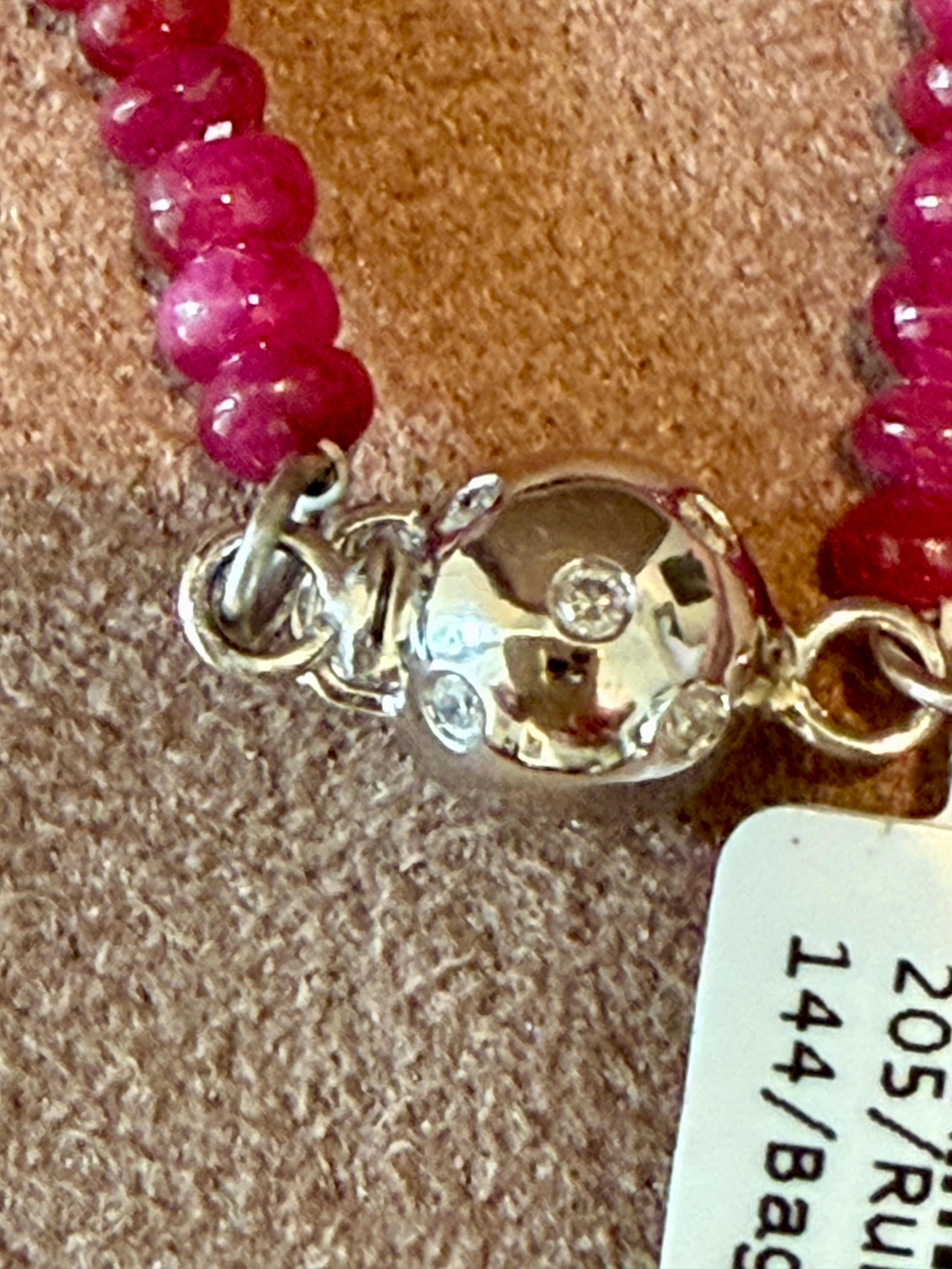 Perle Collier en or blanc 18 K avec perles de rubis et diamants des mers du Sud en vente