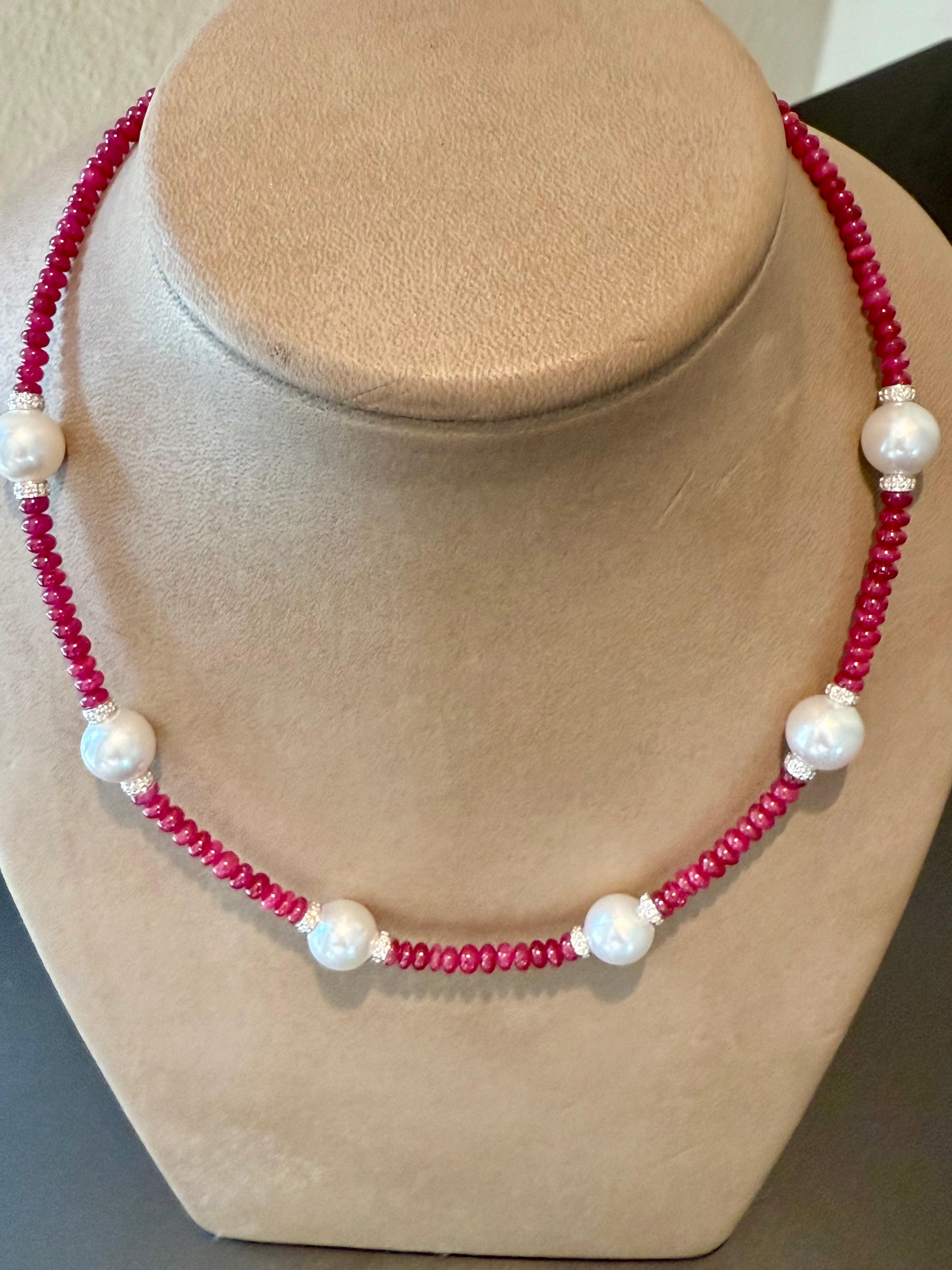 Collier en or blanc 18 K avec perles de rubis et diamants des mers du Sud en vente 2