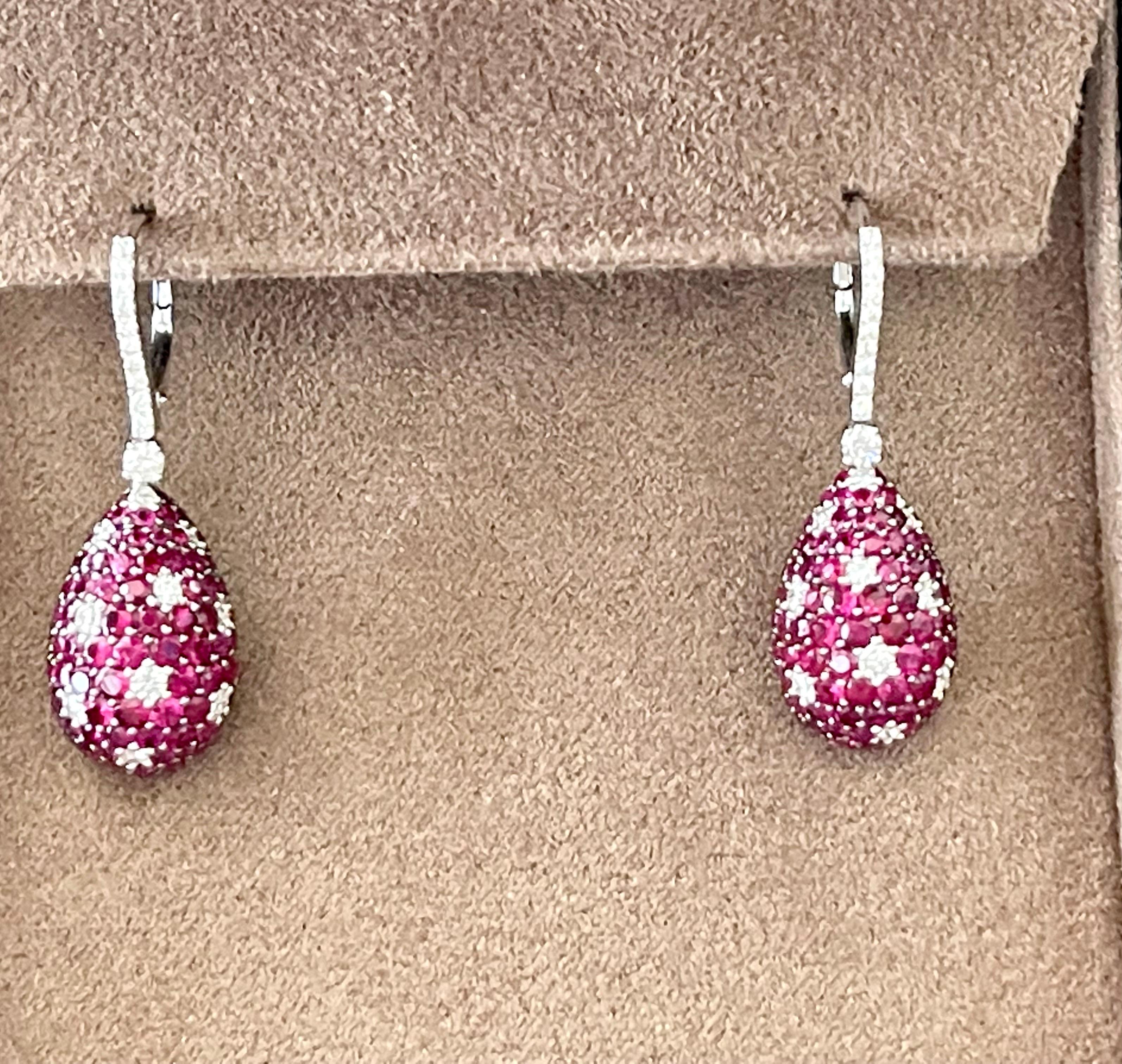 Contemporary 18 K White Gold Ruby Diamonds Lever Back Drop Earrings For Sale