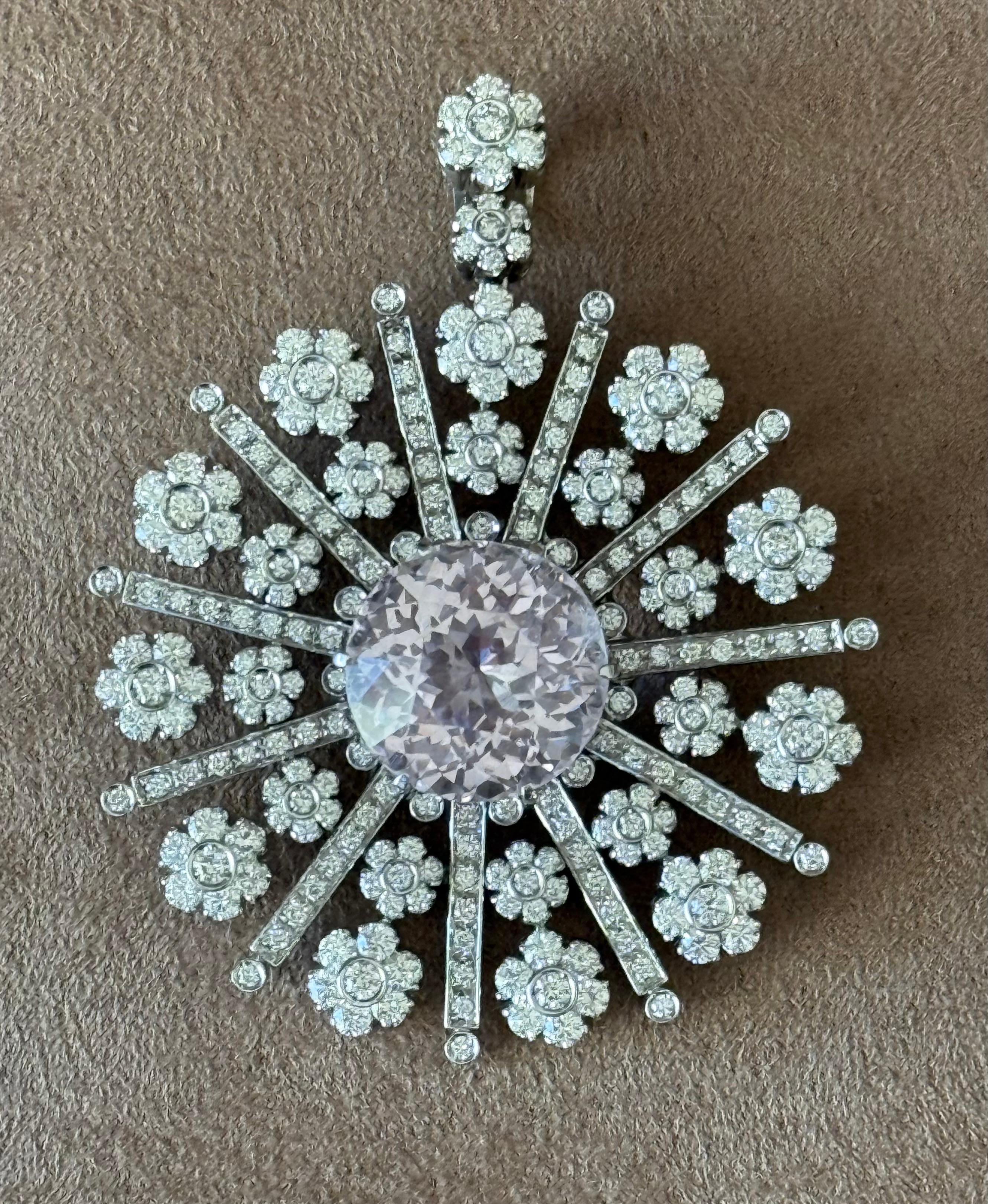 Ciondolo in oro bianco 18 K con fiocco di neve e diamante Kunzite con catena in vendita 2