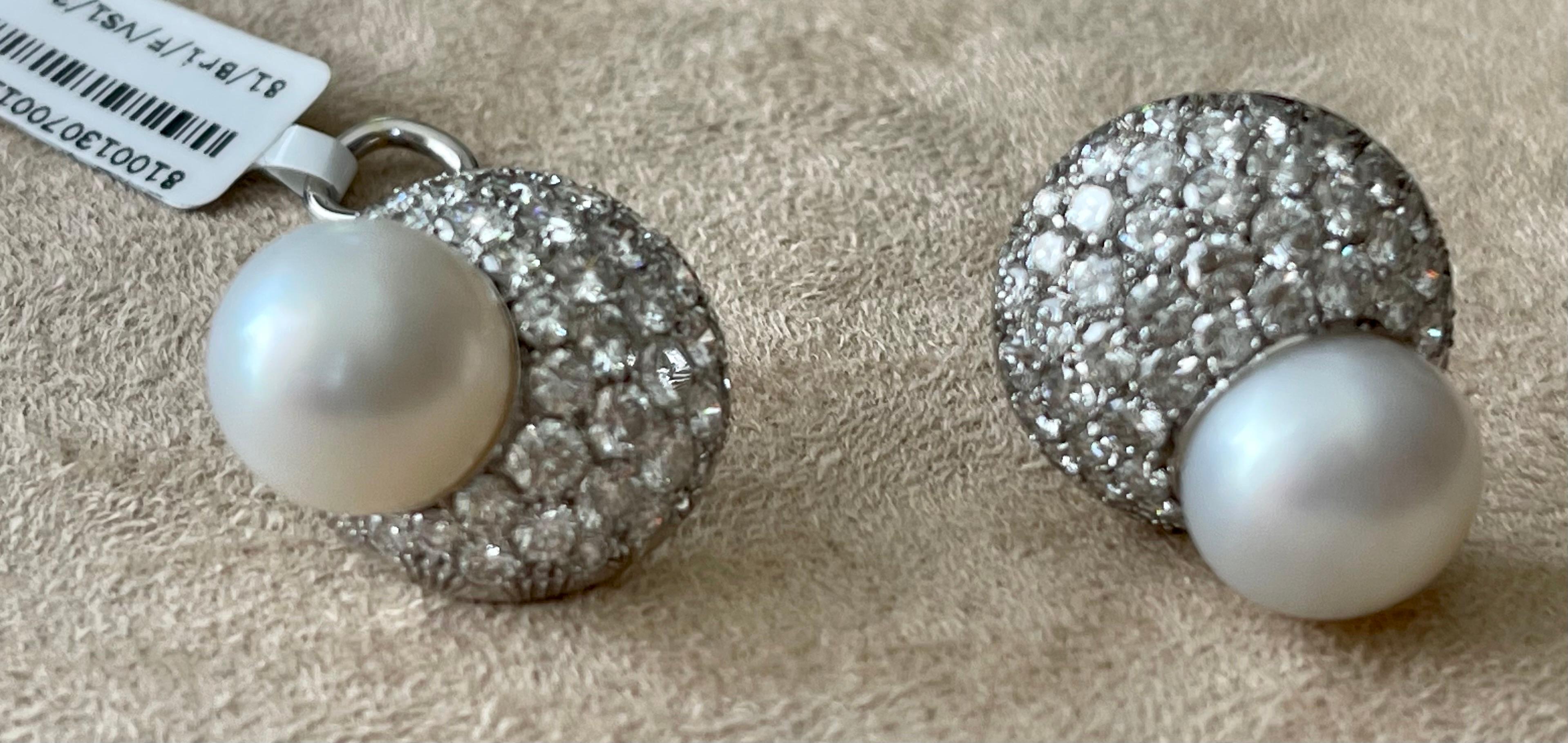 18 K White Gold South Sea Pearl Diamond Earrings In Good Condition For Sale In Zurich, Zollstrasse