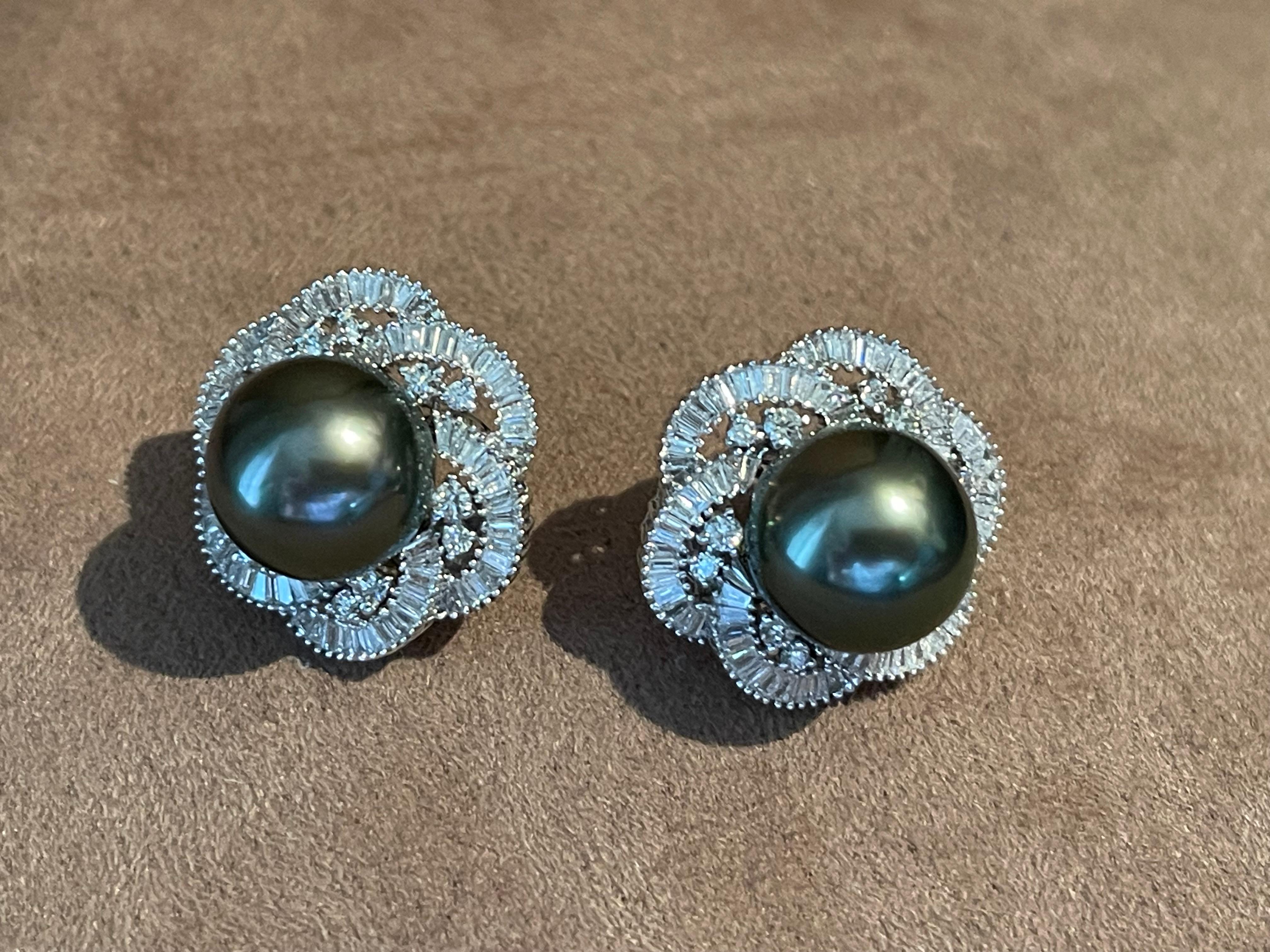 18 K White Gold Tahitian Pearl Halo Diamond Earrings Tapered Baguette For Sale 3