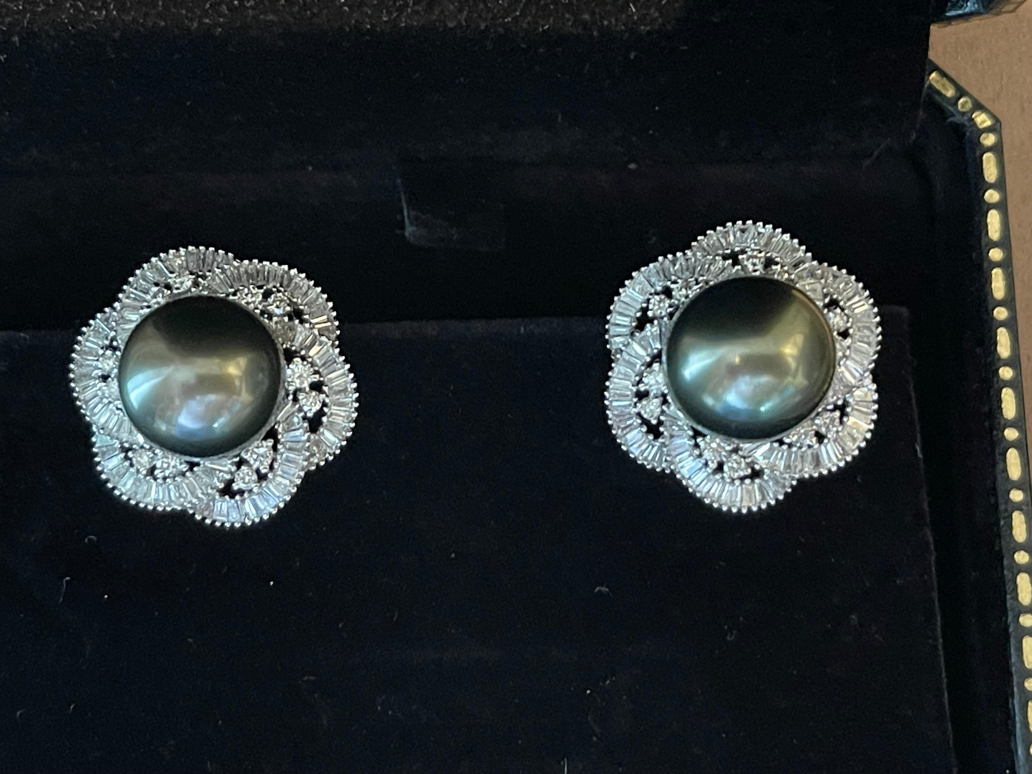 18 K White Gold Tahitian Pearl Halo Diamond Earrings Tapered Baguette For Sale 2