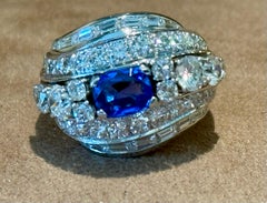 18 K white Gold  VintagNatural Blue Sapphire and Diamond Platinum Cocktail Ring
