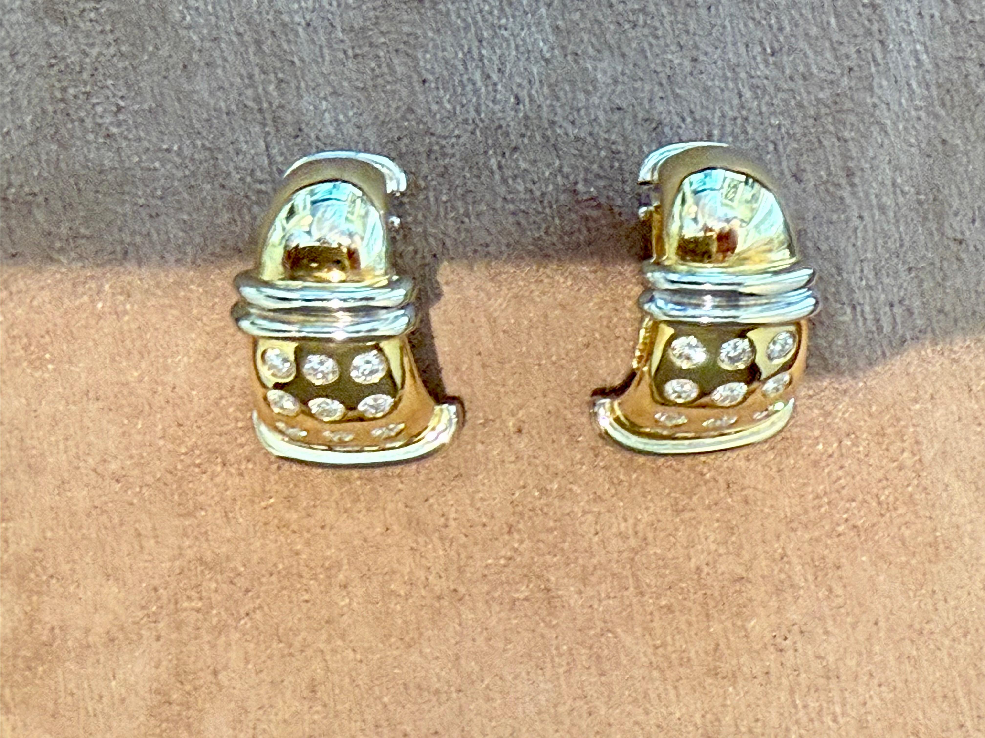 Ohrringe aus 18 K Weißgelbgold mit Diamanten und zweifarbigem Gold zum Anstecken (Zeitgenössisch) im Angebot