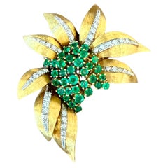 Broche de oro amarillo y blanco de 18 K 1960 Vintage Esmeralda Diamante