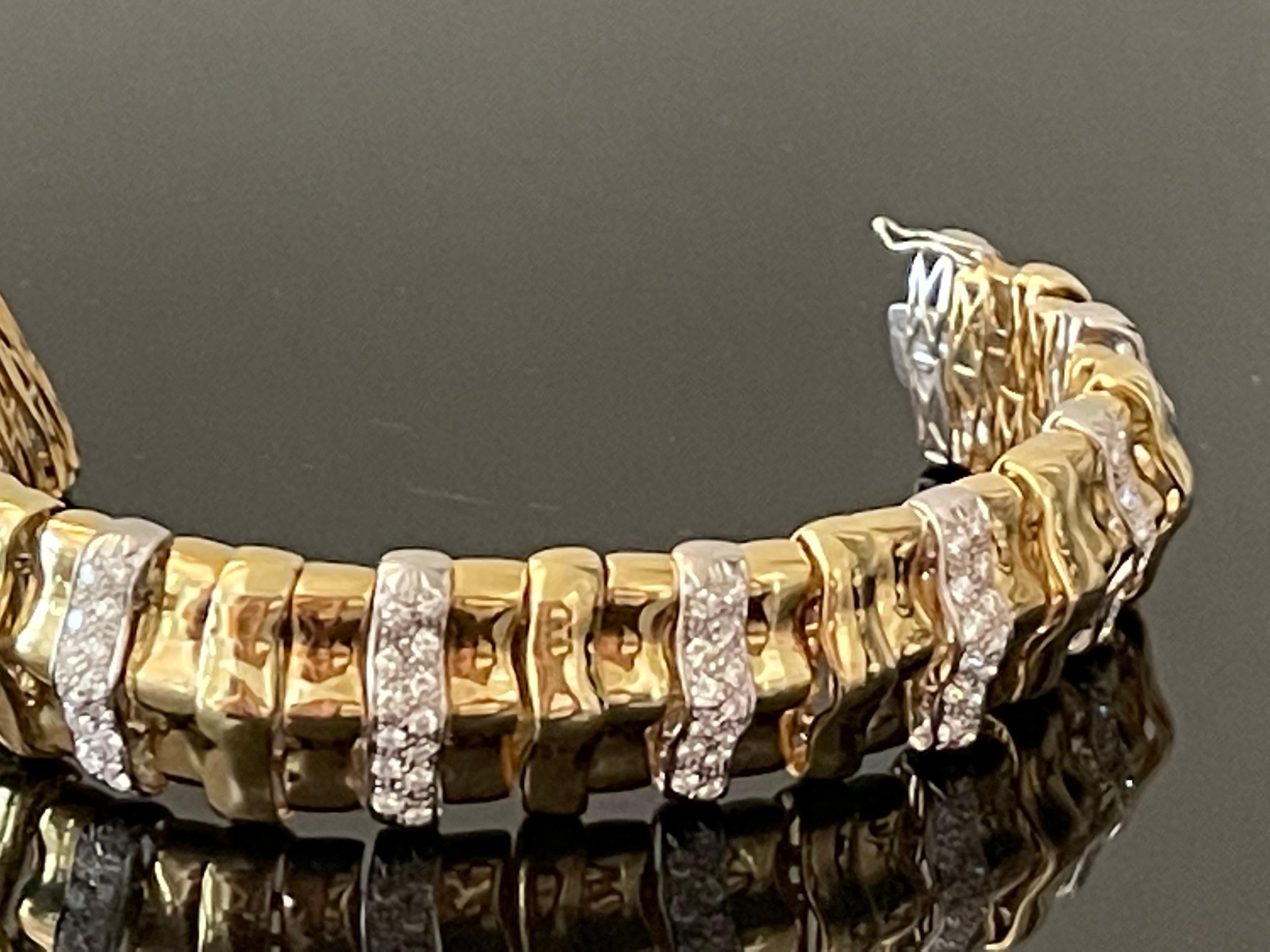 18 K Yellow and White Gold Vintage Bracelet with Diamonds For Sale 4