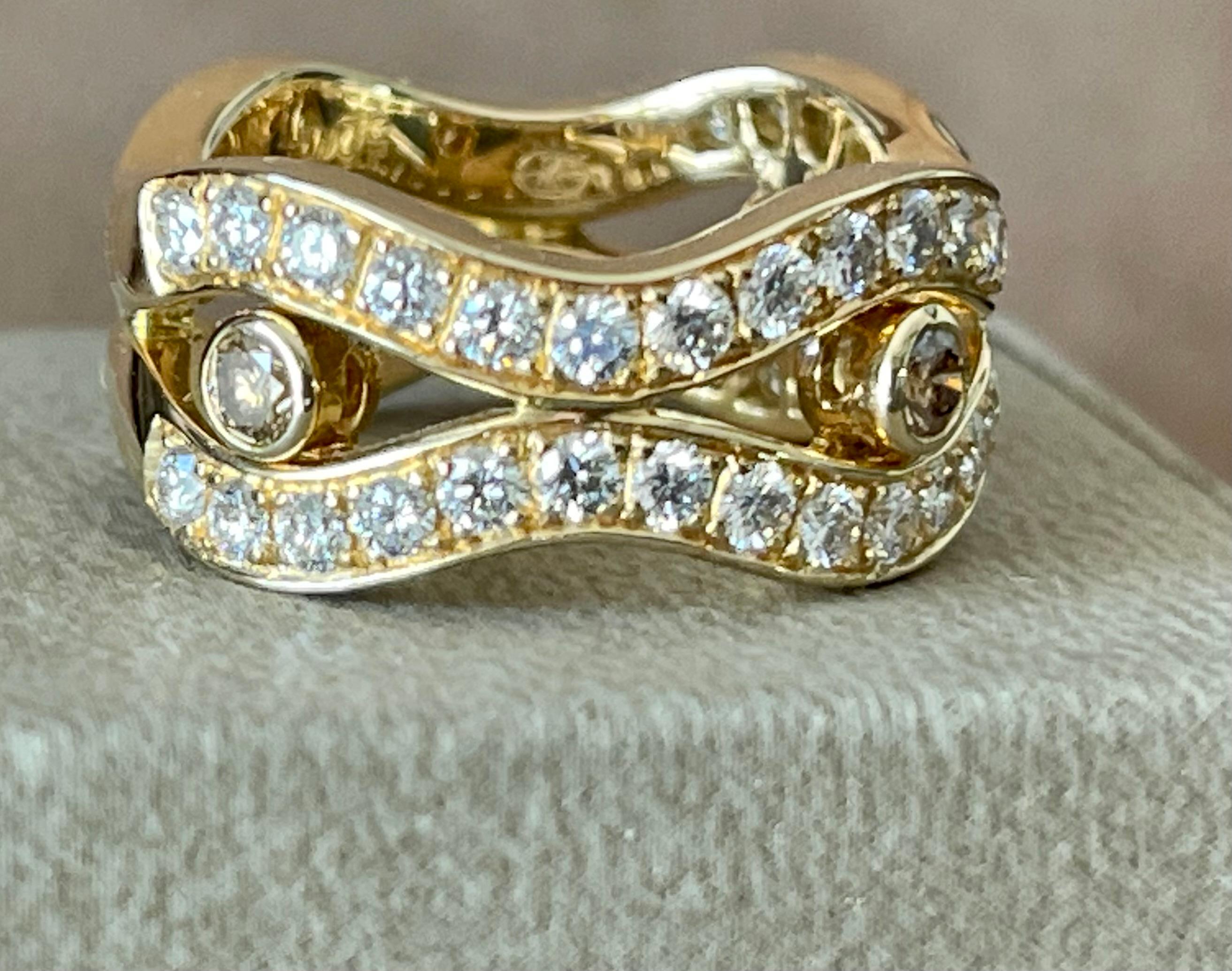 Women's or Men's 18 K Yellow Gold Band Ring Dimonds Gubelin Lucerne For Sale