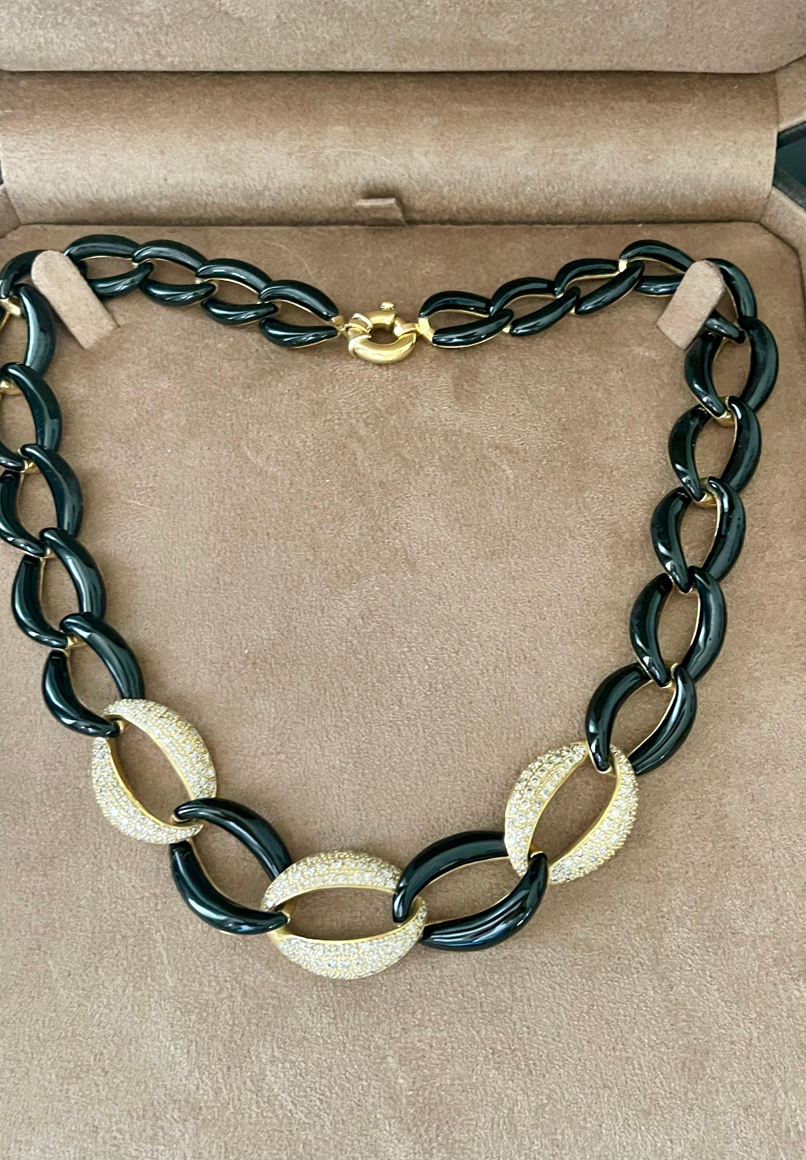 18 K yellow Gold Black Enamel Diamond link necklace In Good Condition For Sale In Zurich, Zollstrasse