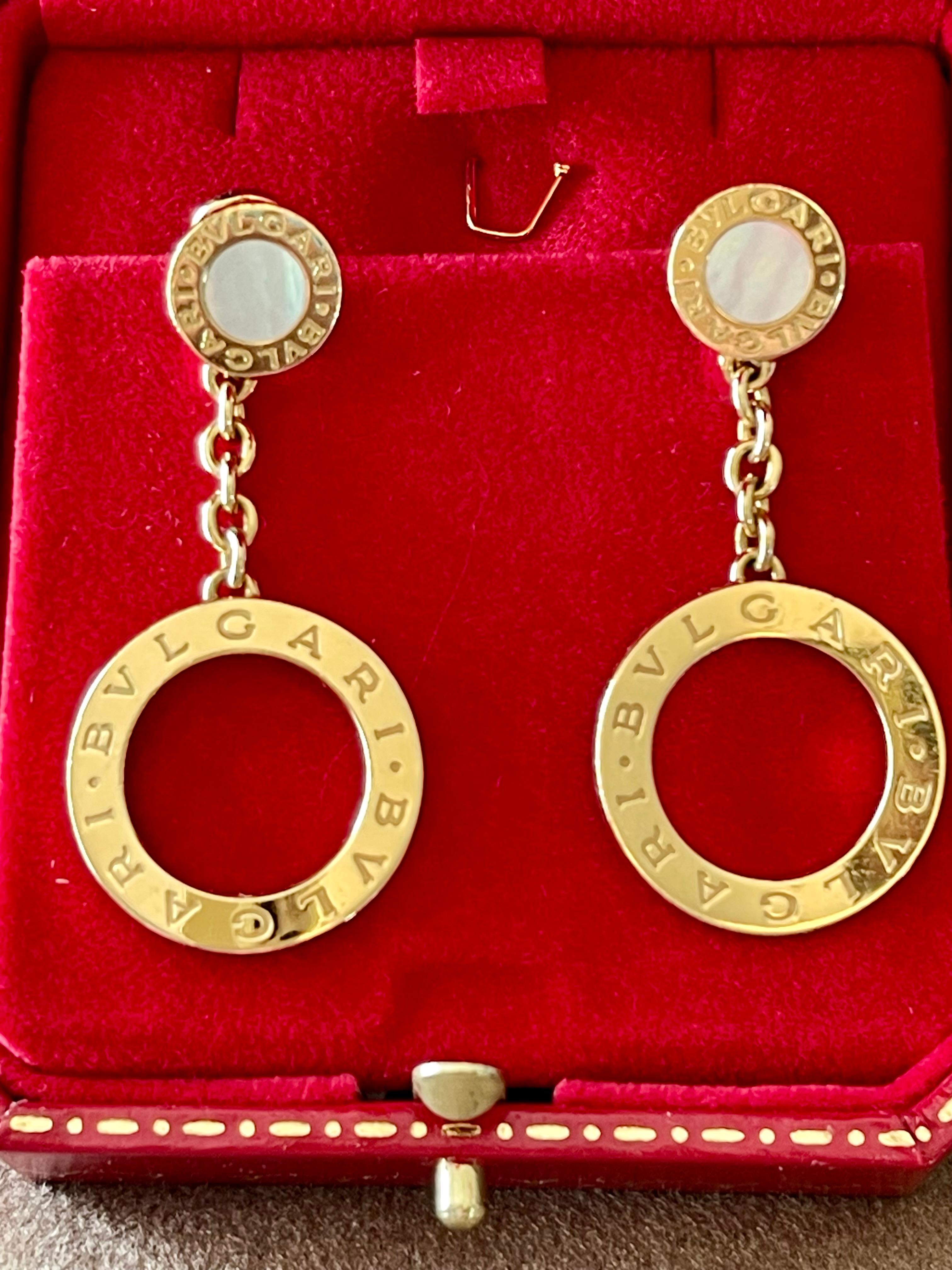 18 K yellow Gold Bulgari drop earrings mother of pearl For Sale 7