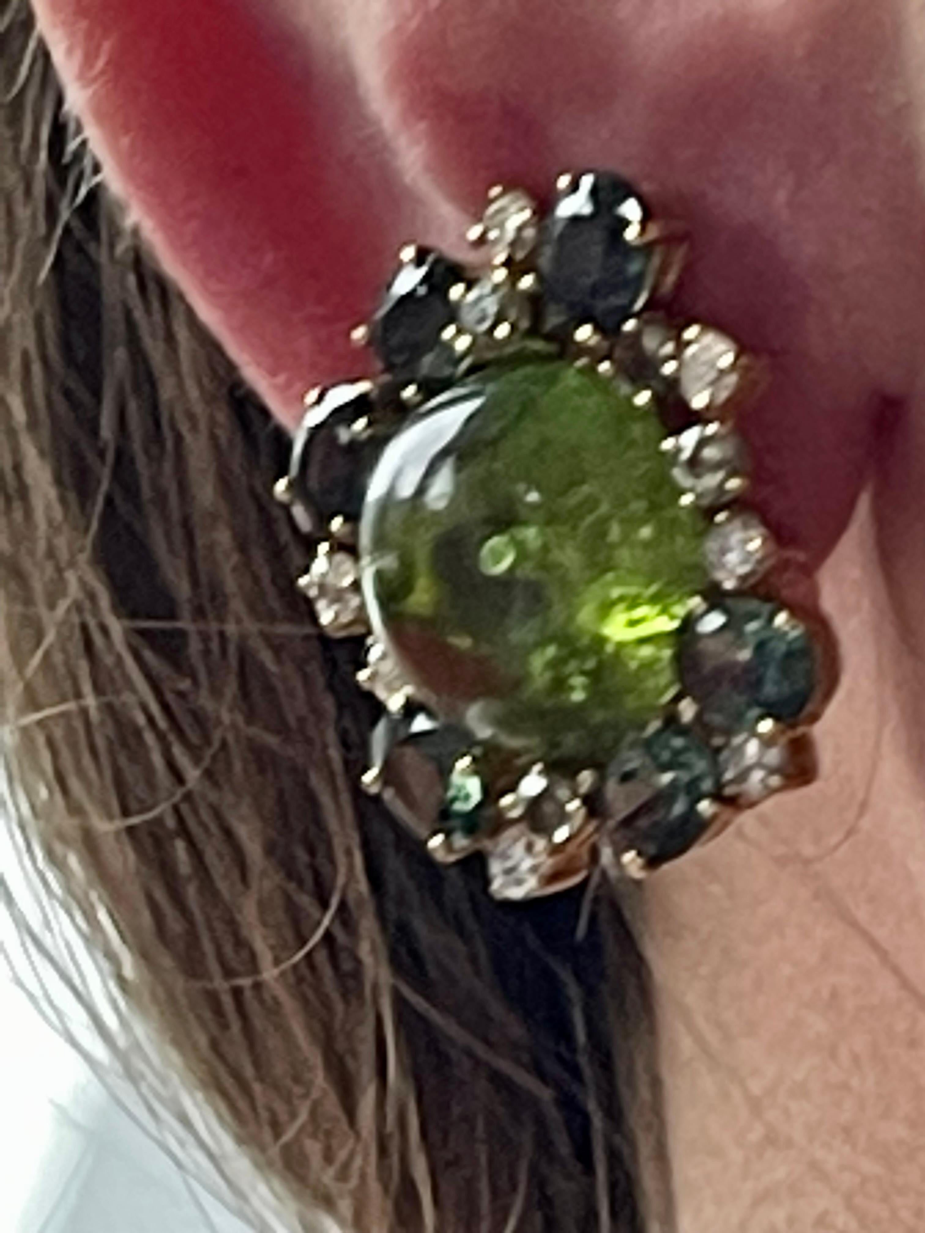 Contemporary 18 K Yellow Gold Cluster Earclips Peridots Diamonds Green Sapphire For Sale