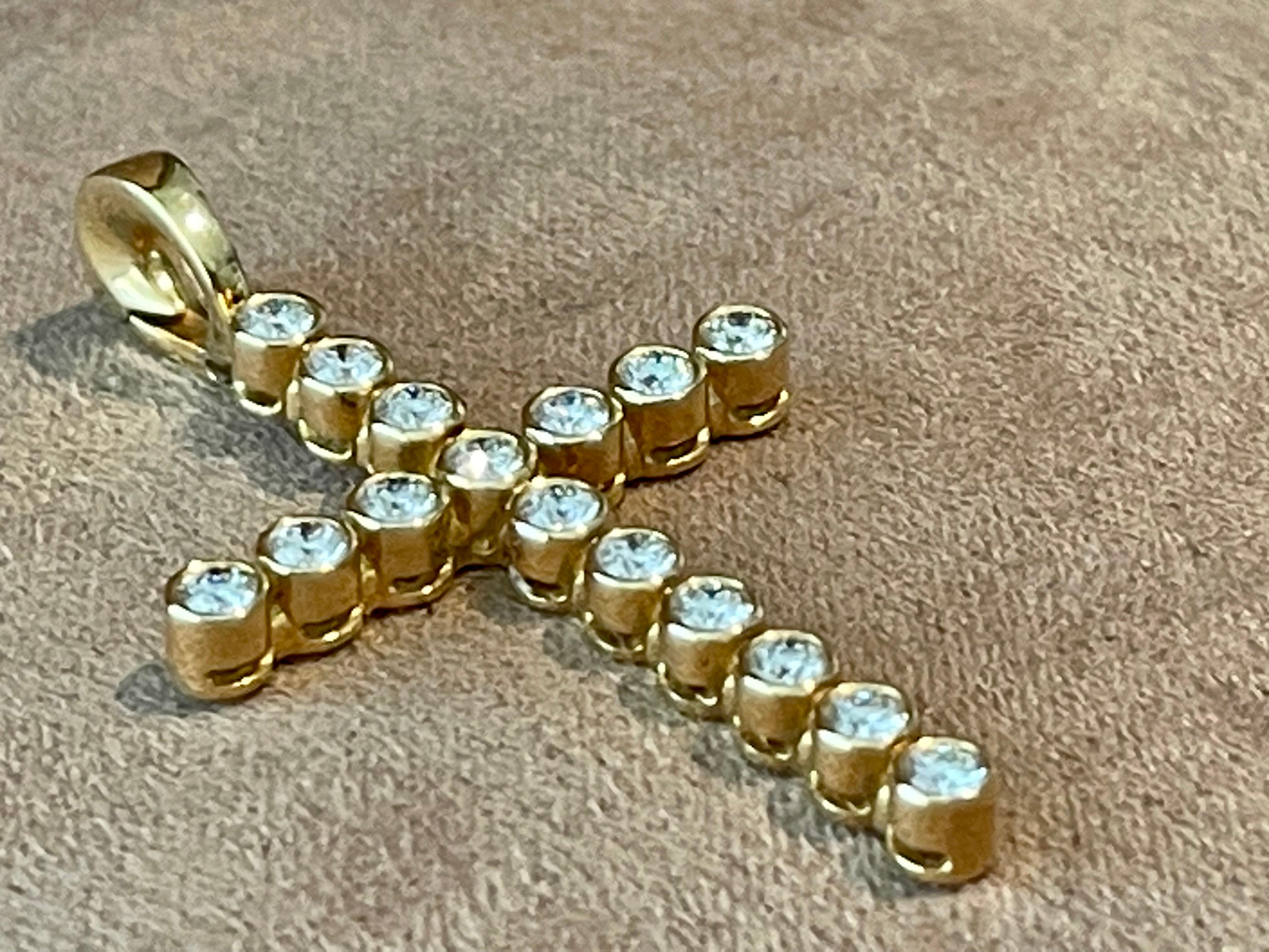 18K Yellow Gold Diamond Cross Pendant Gubelin Lucerne For Sale 3