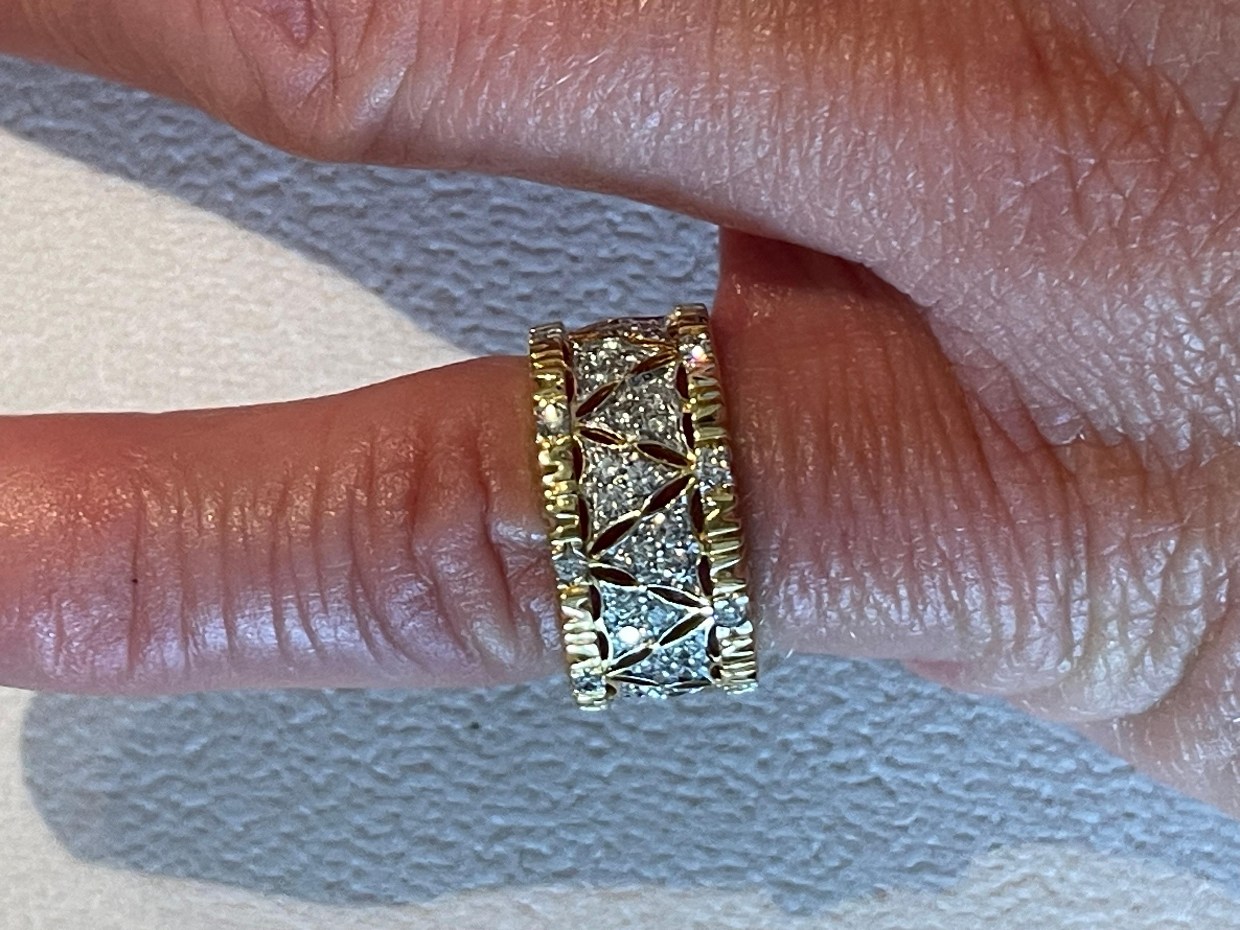 18 K yellow gold openwork filligree band Ring Diamonds For Sale 1