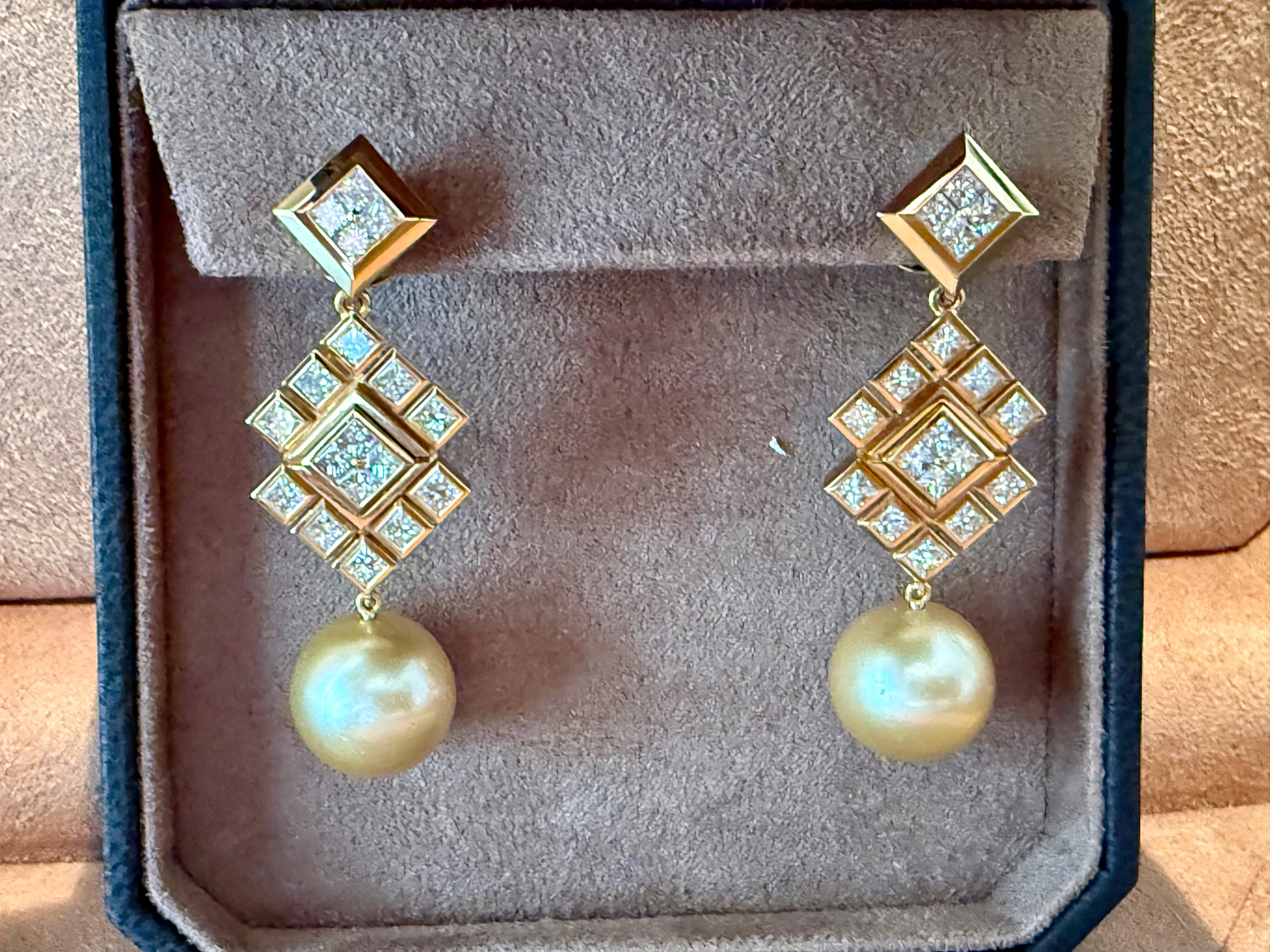Or jaune 18 K Boucles d'oreilles perles diamants taille princesse Majo Fruithof Zurich Pour femmes en vente
