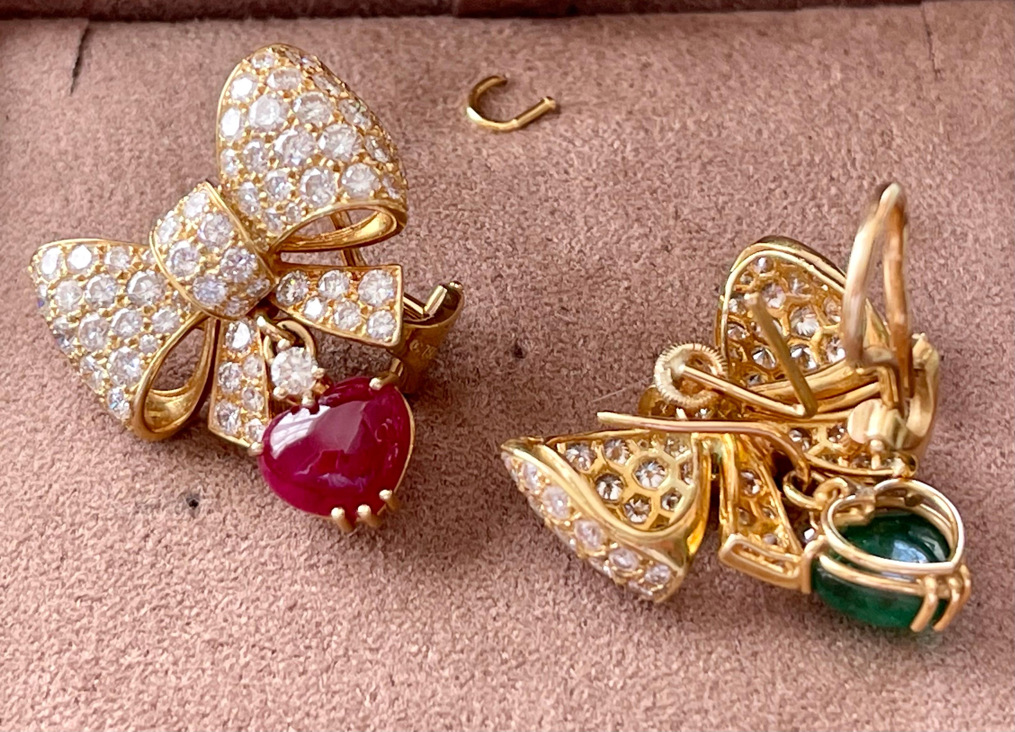 18 K Yellow Gold Ribbon Bow Dangle Earclips Diamonds Ruby Emerald Pendants For Sale 5