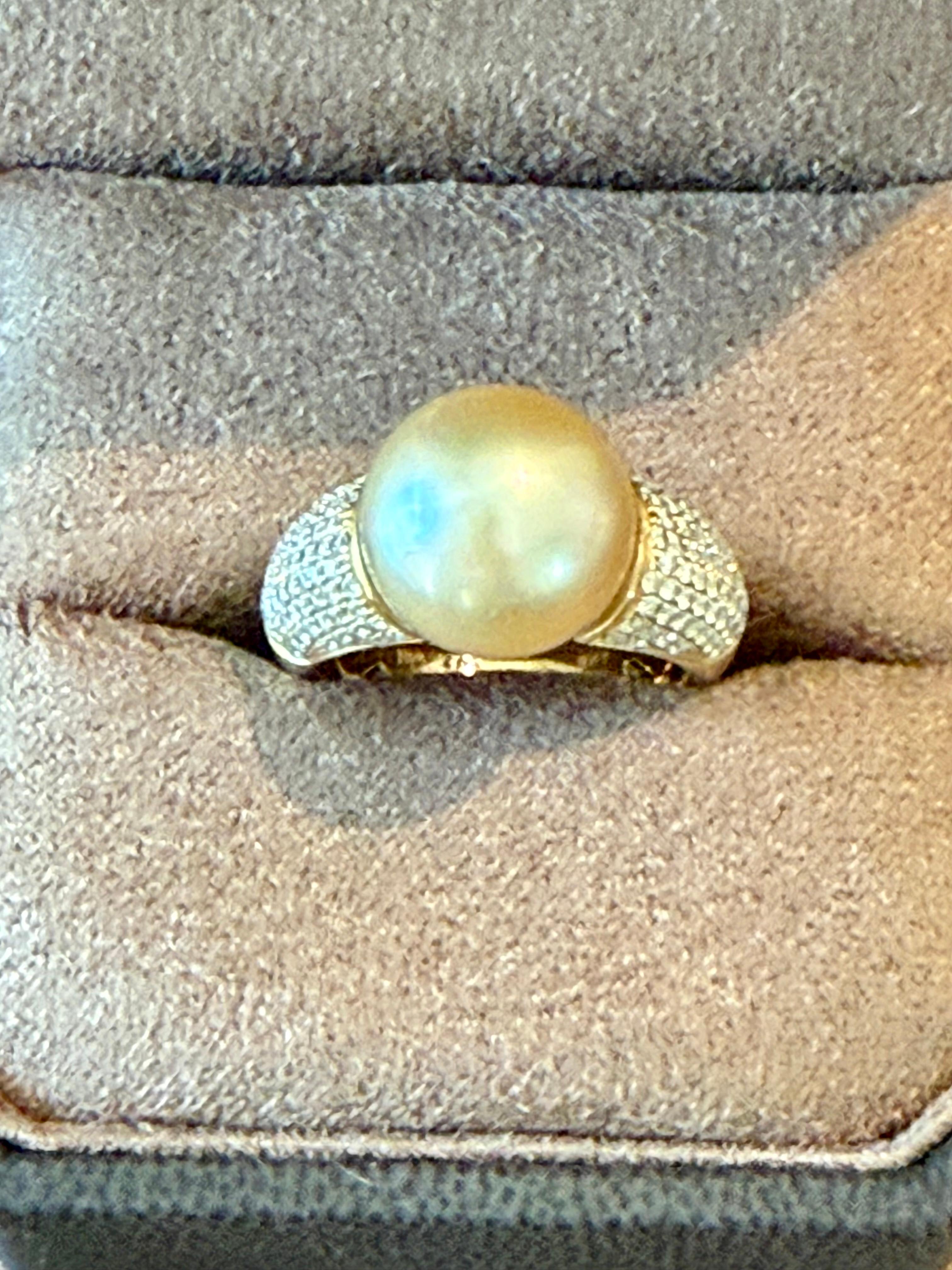 Anillo de oro amarillo de 18 K perla dorada del Mar del Sur Diamante en venta 3