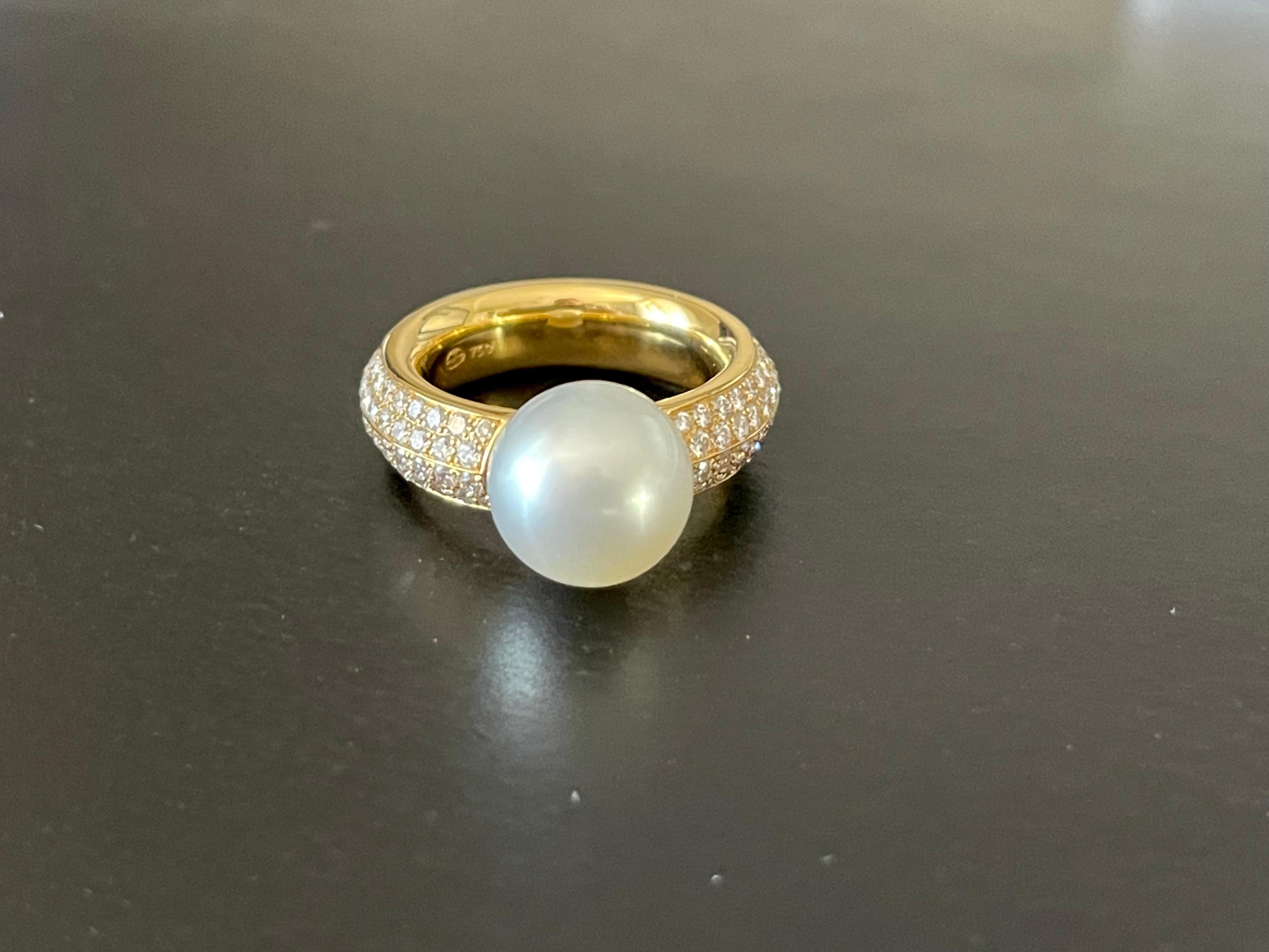 18 K Yellow Gold Ring South Sea Pearl Diamonds Gubelin Lucerne Switzerland For Sale 1