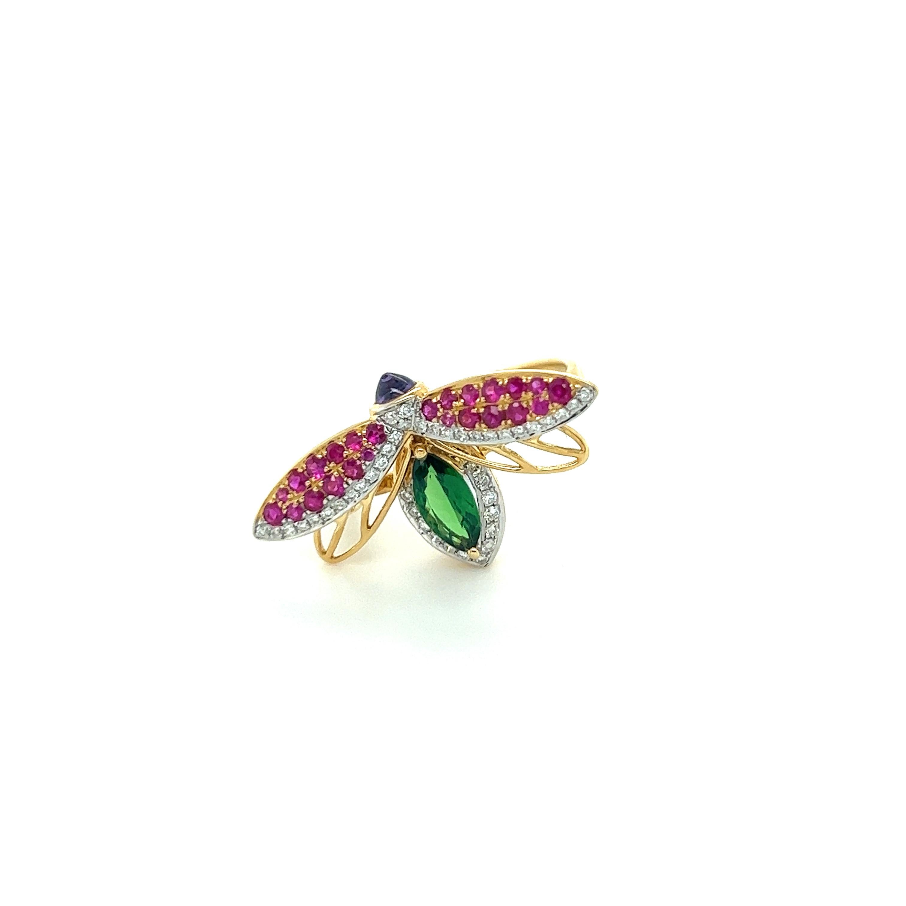 Modern 18k Yellow Gold Ruby Bee Ring For Sale
