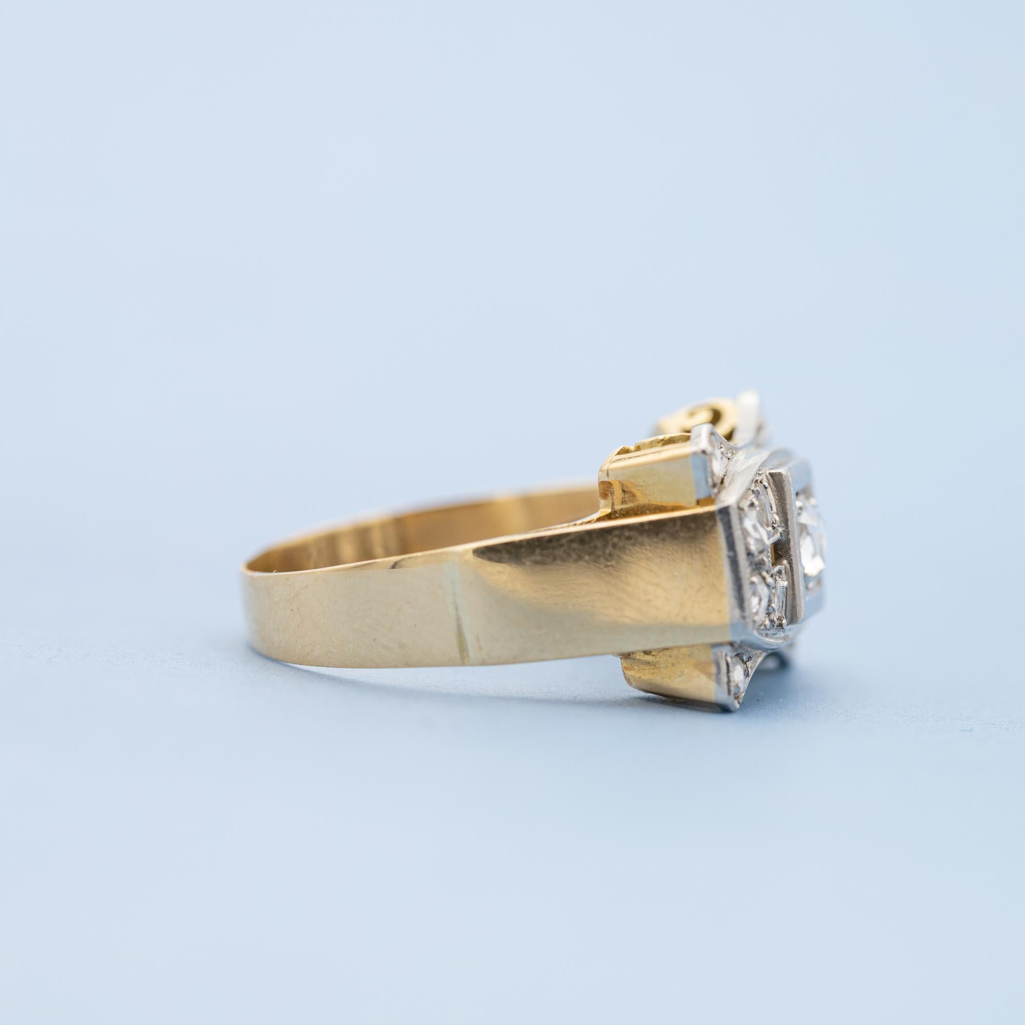  Bague tank en or jaune 18 carats avec diamants taille rose - bijoux de succession en forme d'arc en vente 2