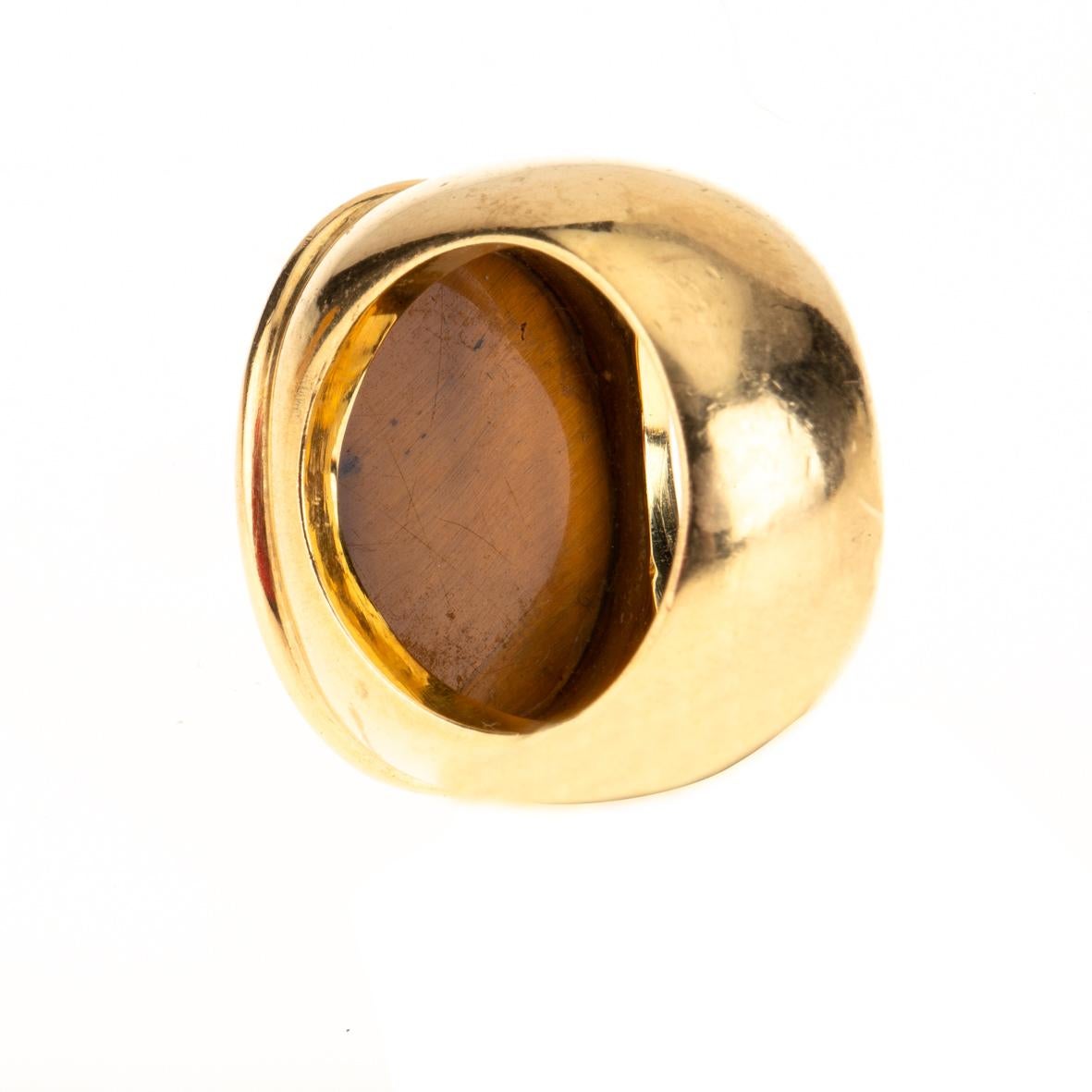 Tigeraugen aus 18 Karat Gelbgold, handgefertigt  Ring (Kunsthandwerker*in) im Angebot
