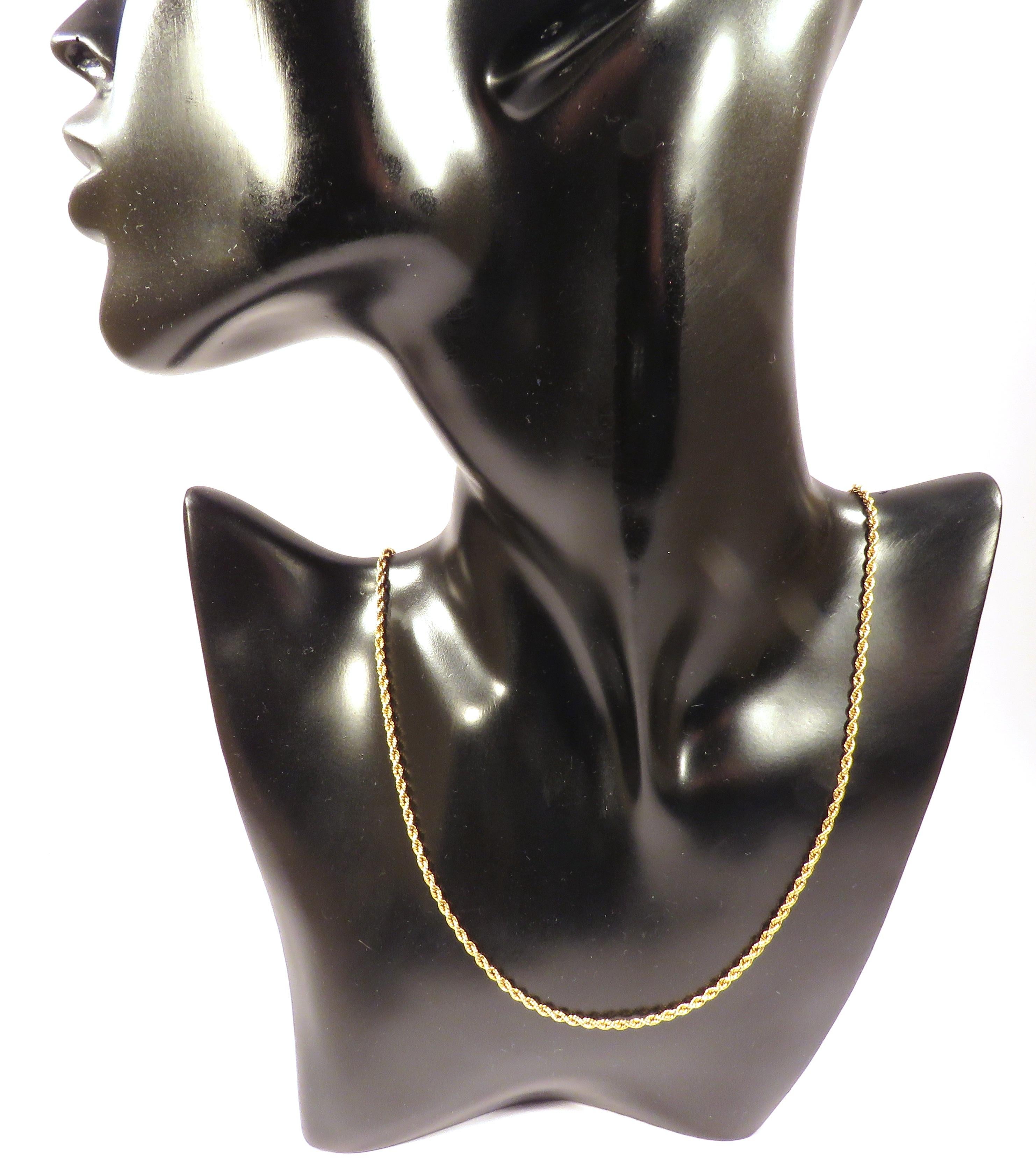 Retro 18 Karat Yellow Gold Twisted Rope Necklace Handcrafted in Italy For Sale