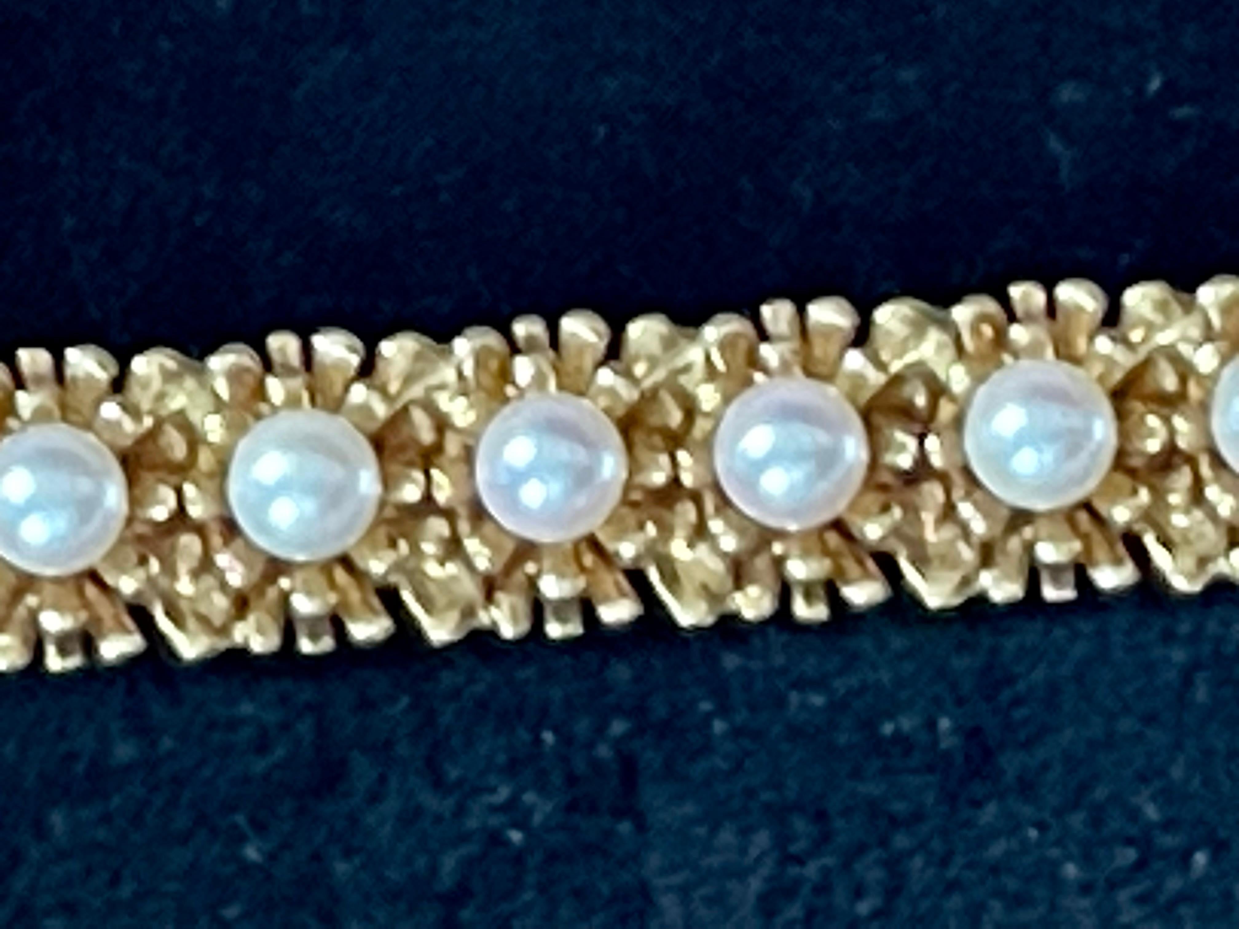 Retro 18 K Yellow Gold Vintage Bracelet with Akoya Pearls For Sale
