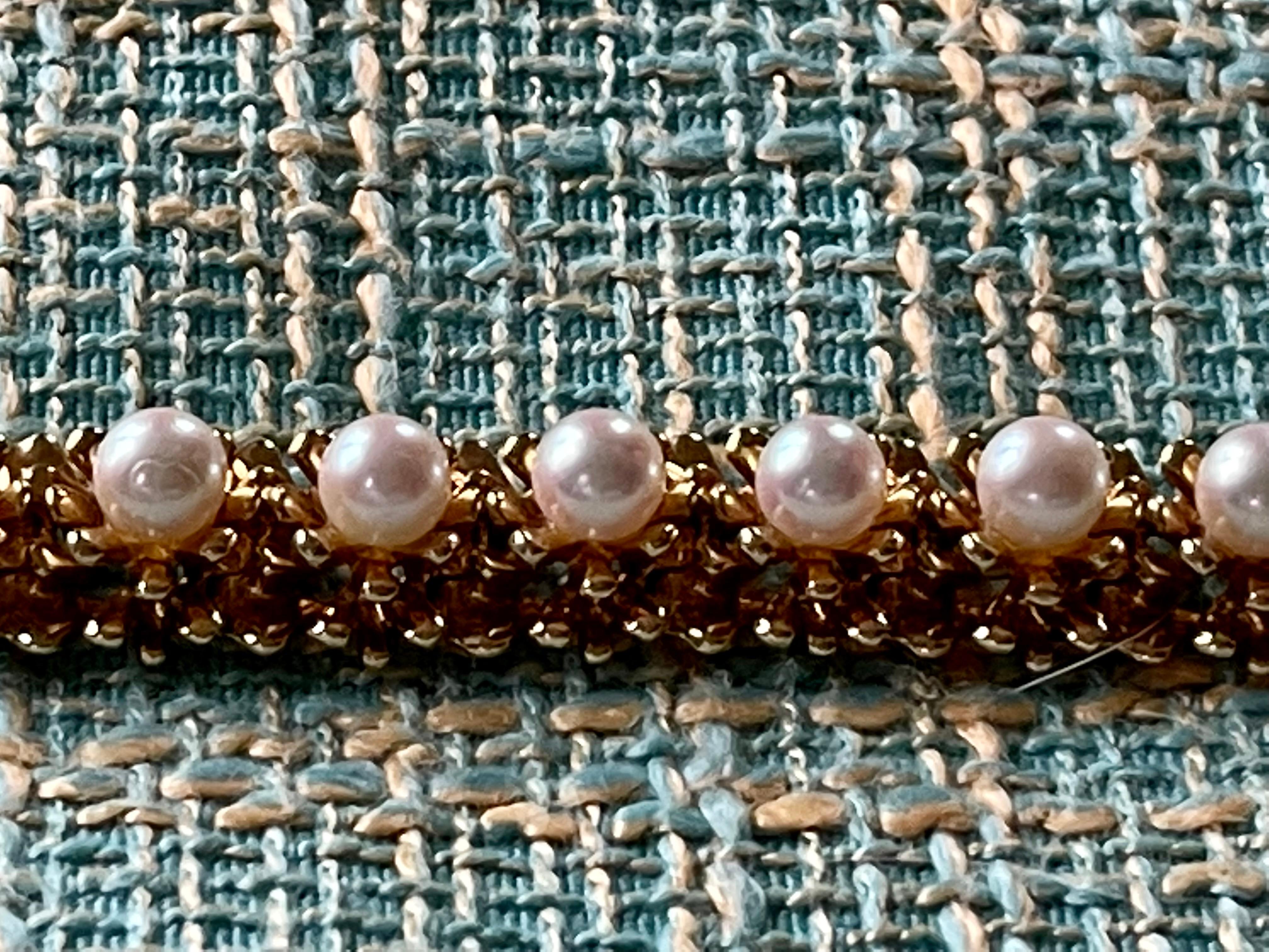 18 K Yellow Gold Vintage Bracelet with Akoya Pearls For Sale 1