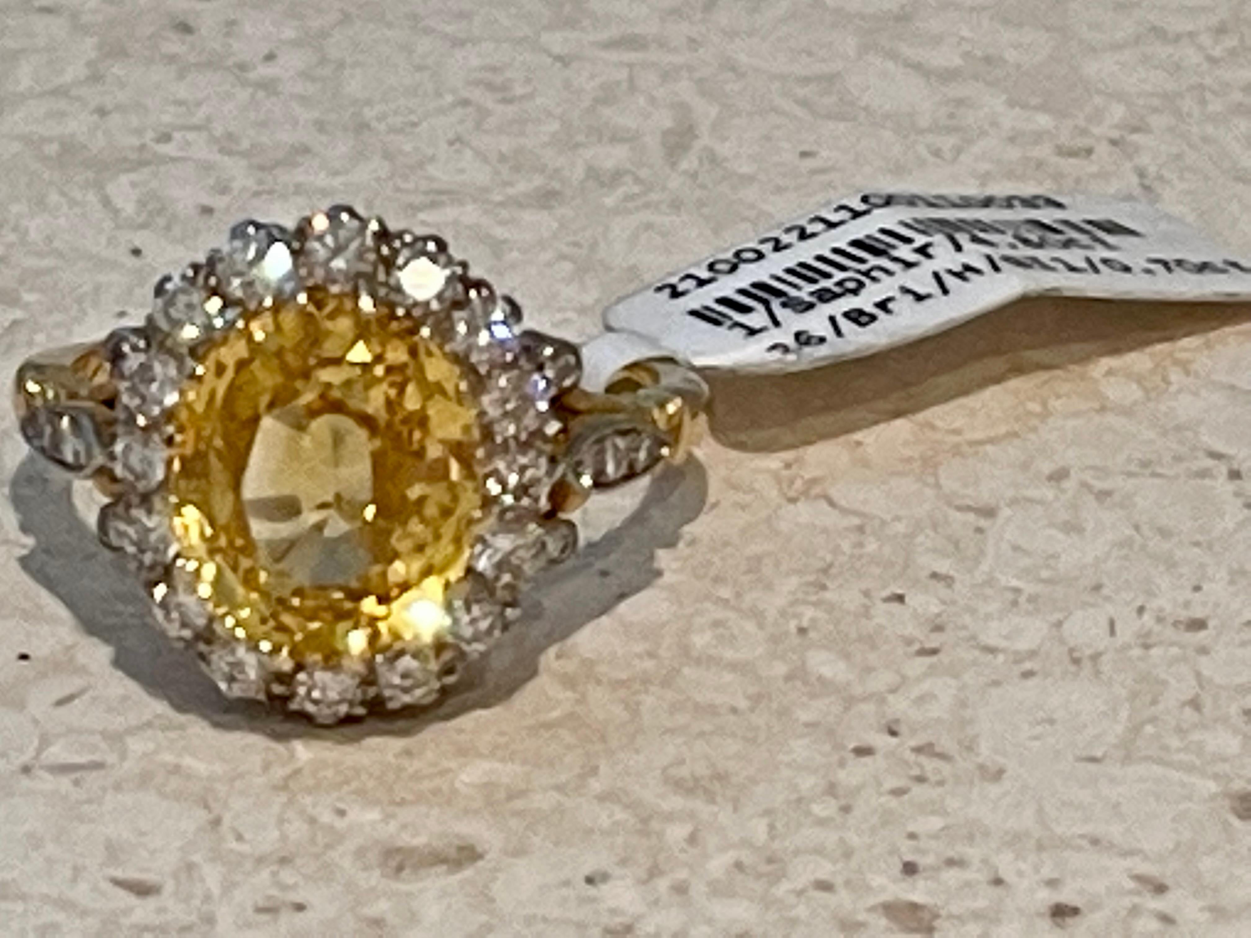 18 K Yellow Gold Vintage Entourage Ring Yellow Sapphire Diamonds For Sale 4