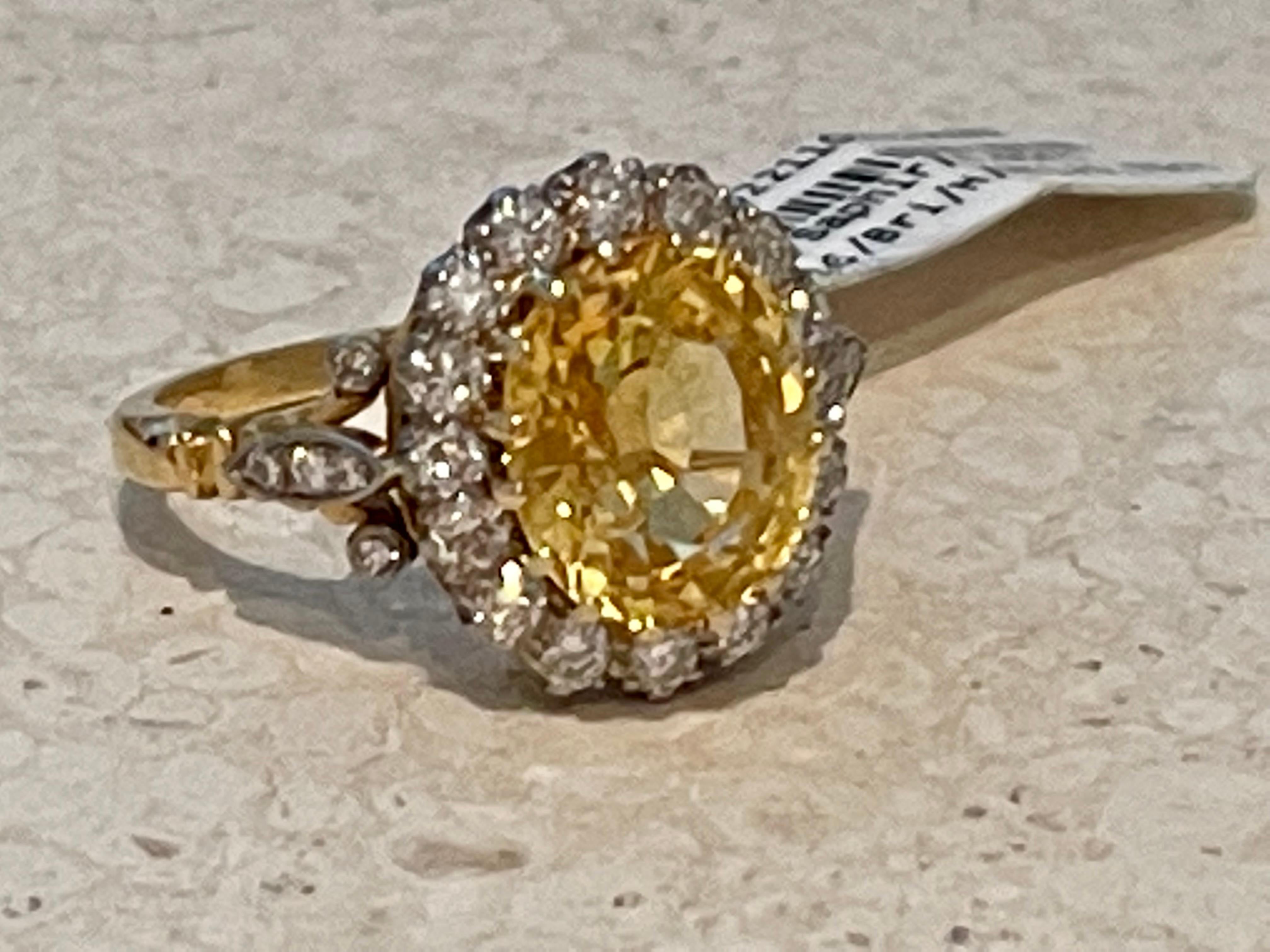 18 K Yellow Gold Vintage Entourage Ring Yellow Sapphire Diamonds For Sale 6