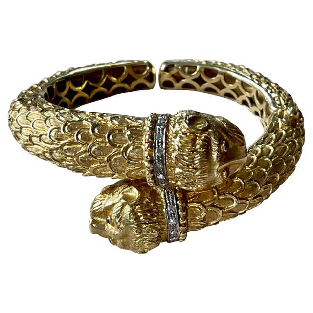 18 Karat Gold Lion Head Bangle Bracelet, LaLaounis at 1stDibs | lion ...