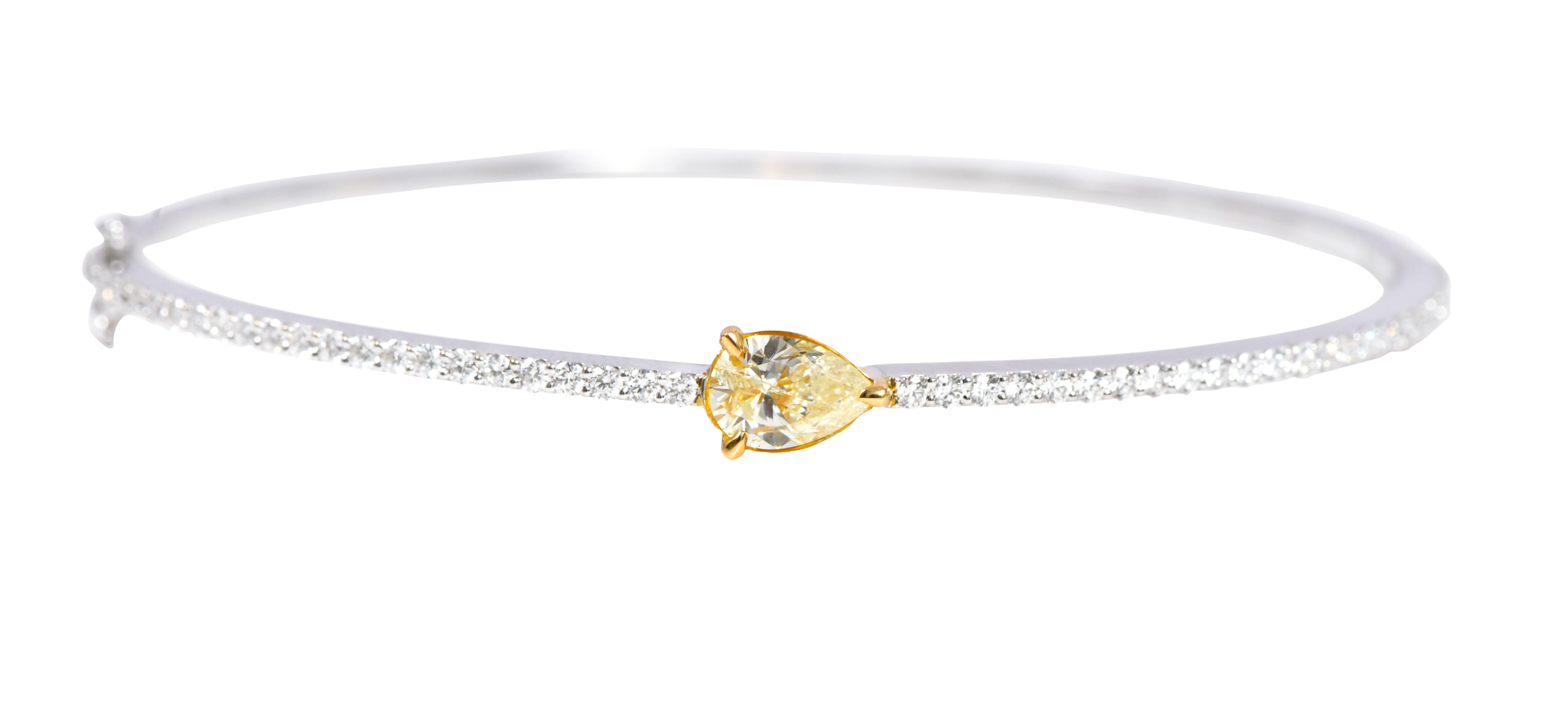18 Kara Gold 1.44 Carat Solitaire Yellow Diamond and White Diamond Tennis Bangle

Get ready to answer a lot of questions and bag amazing compliments as it’s your time to sparkle now. The ensembles we carry speaks a lot about our style but the pieces