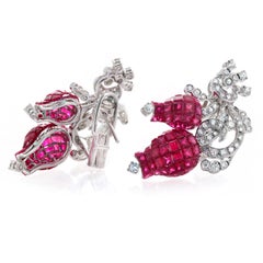Boucles d'oreilles tulipe en or 18 carats, diamants de 1,99 carat et rubis invisible de 25,22 carats