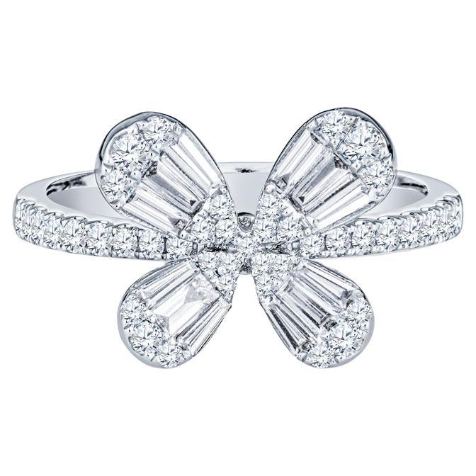 18 Karat 0.70 Carat Total Weight Baguette and Round Diamond Floral Ring For Sale