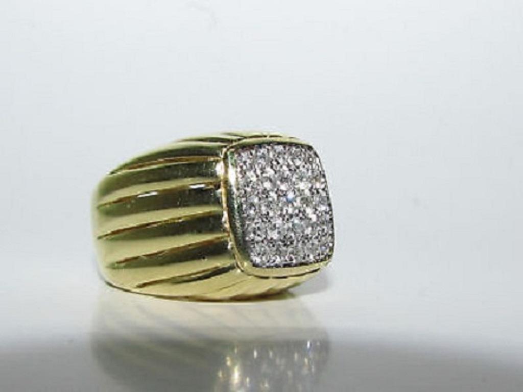 18 Karat 1,50 Karat Diamant Dome Ring A+ Mod Deco Detail im Zustand „Neu“ im Angebot in New York, NY
