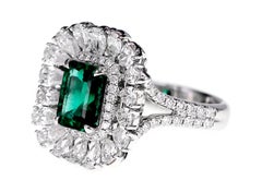 Anillo solitario de esmeralda verde viva y diamante de 18 quilates y 1,55 quilates