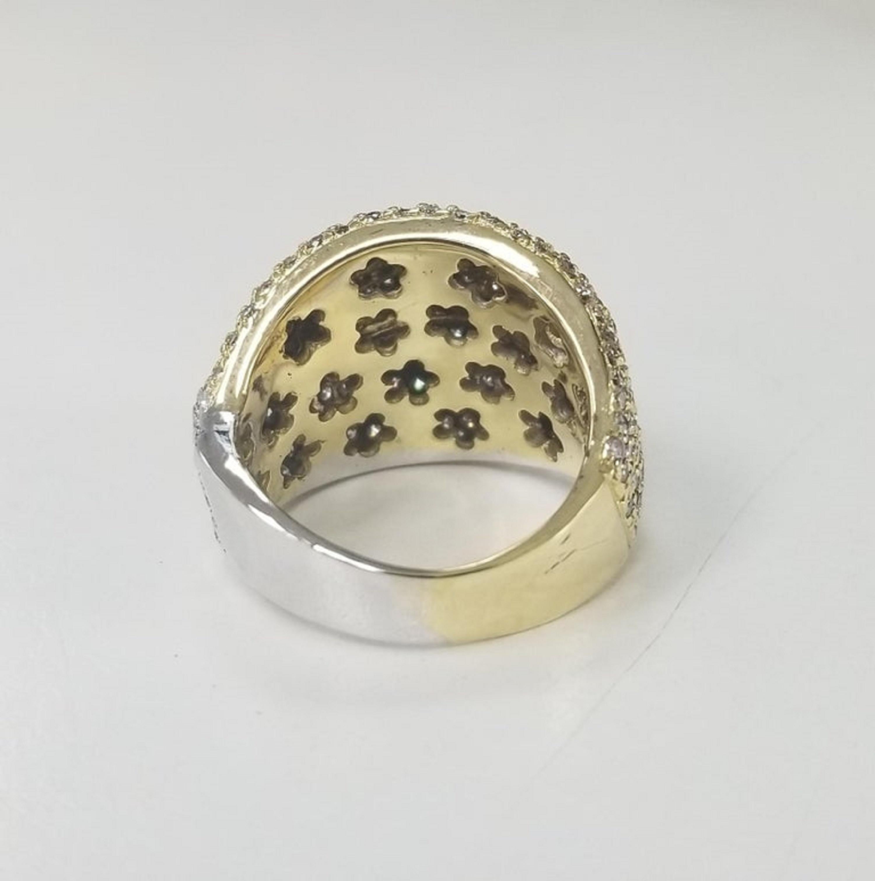 Round Cut 18 Karat 2-Tone 4.15 Carat Diamond Pave' Ring For Sale