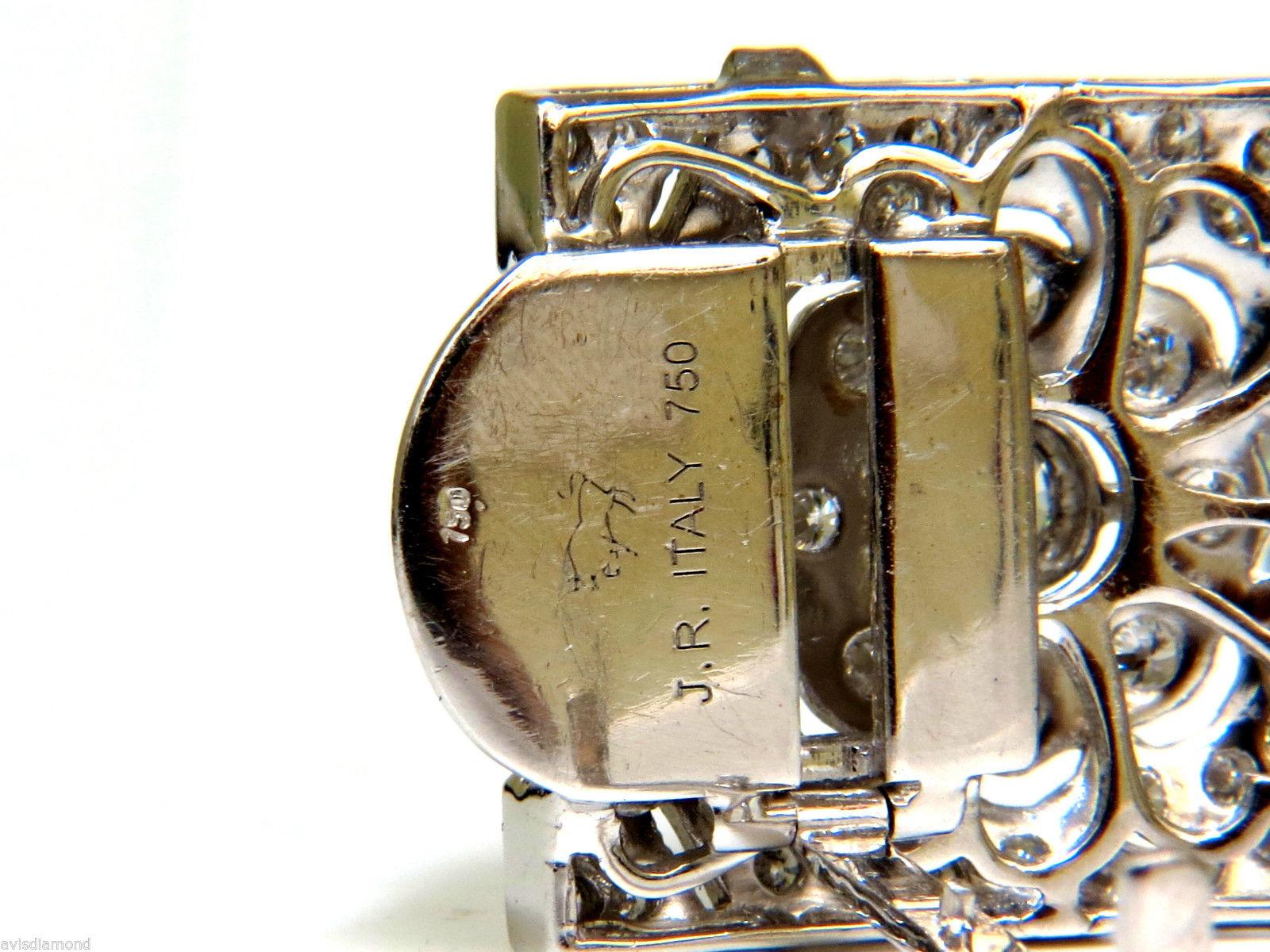 18 Karat 20.00 Carat Diamonds Art Deco Style Classic Link Cuff Bracelet Cluster For Sale 6