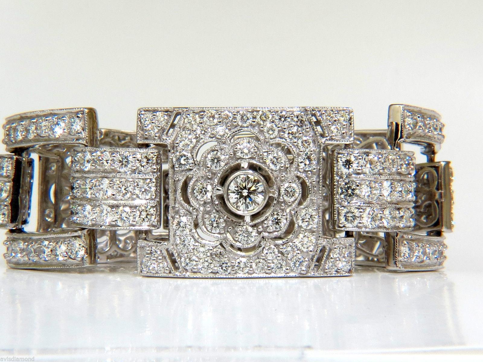 18 Karat 20.00 Carat Diamonds Art Deco Style Classic Link Cuff Bracelet Cluster For Sale 2