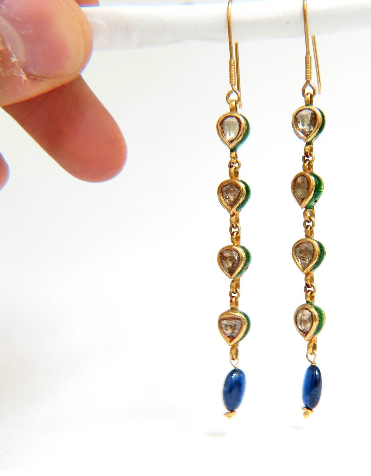18 Karat 2.15 Carat Natural Sapphire Diamond Dangle Earrings Moghul Enamel In Excellent Condition For Sale In New York, NY