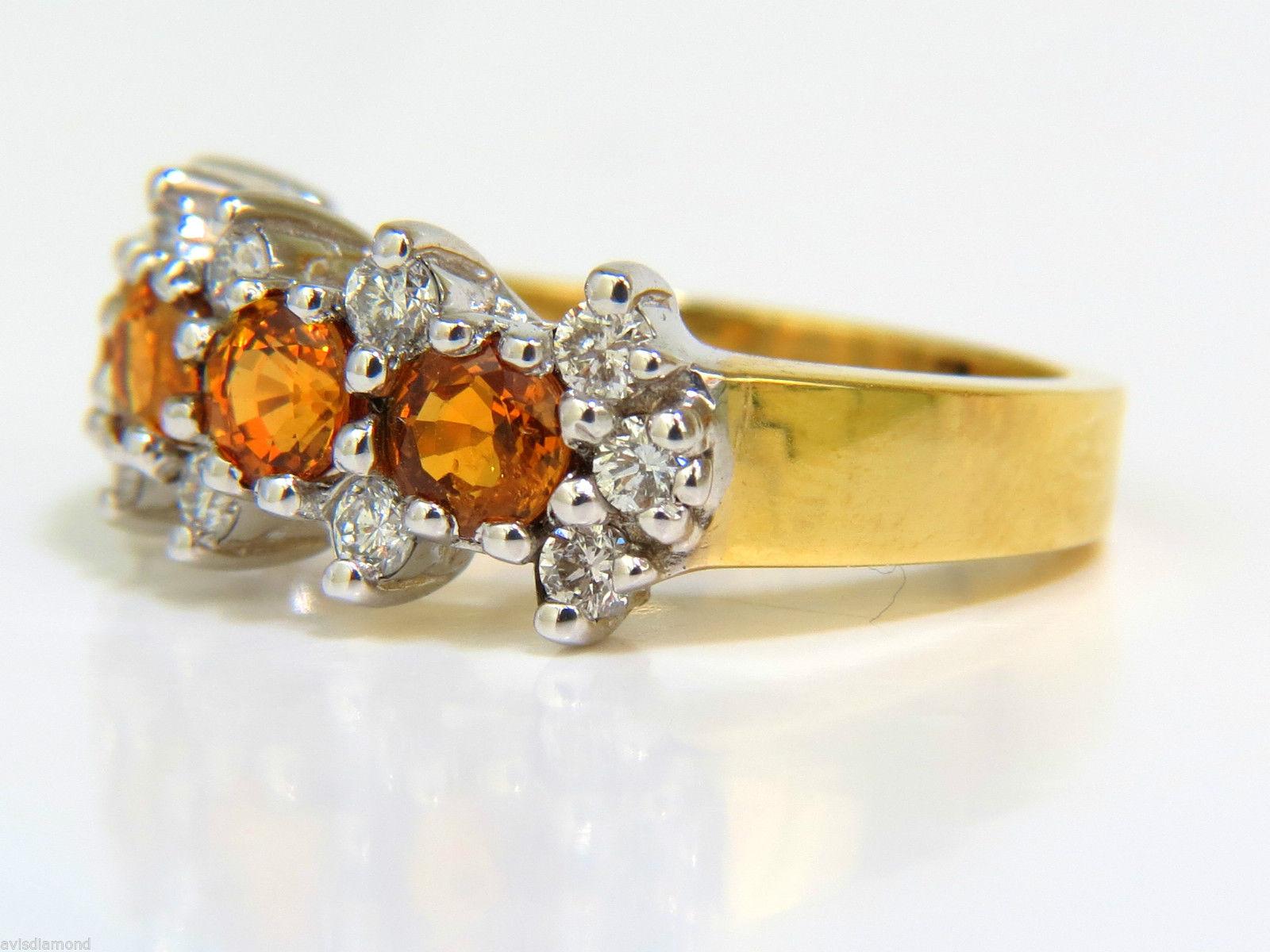 18 Karat, 2.27 Carat Natural Fine Gem Orange Sapphires Diamond Band Ring In New Condition For Sale In New York, NY