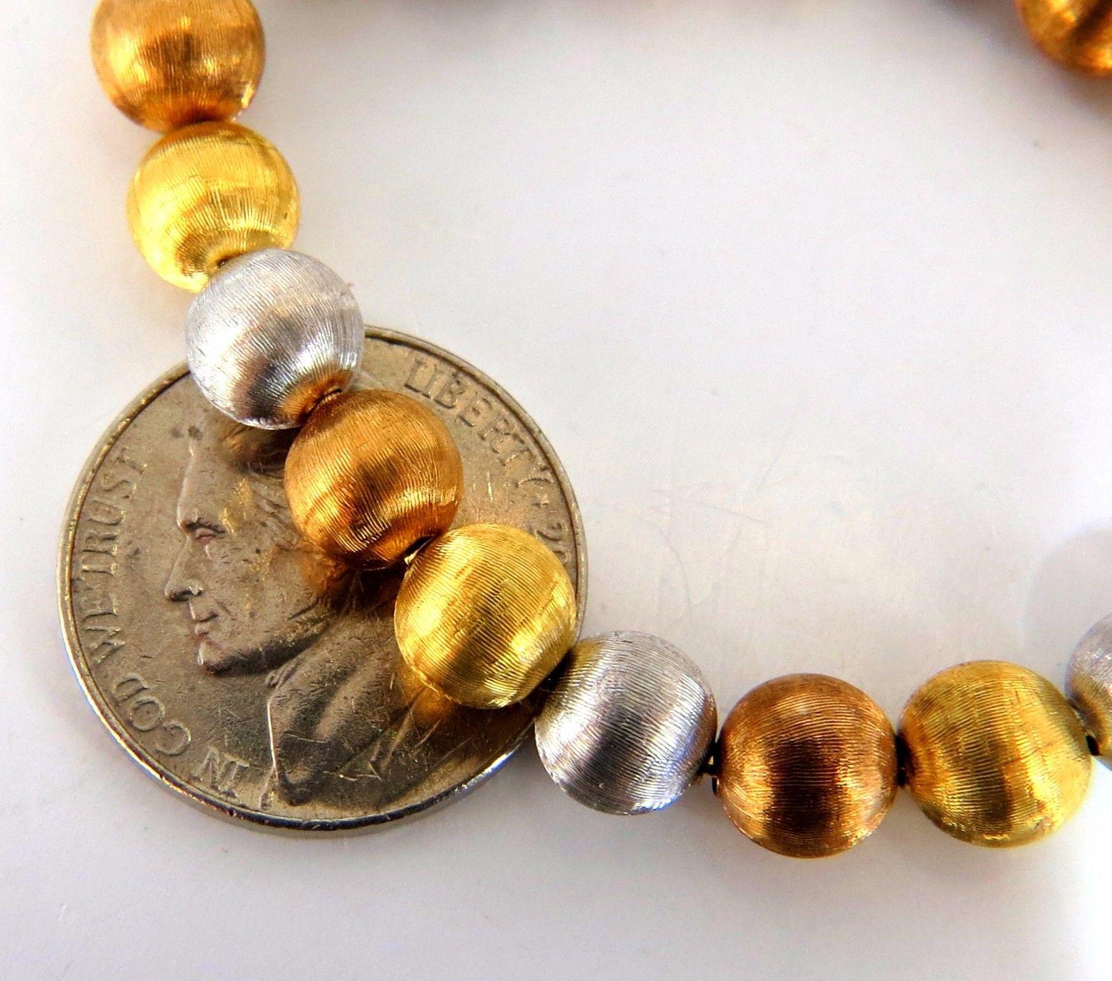 18 Karat 36.5 Grams 7mm Ball Bead Link Necklace Graver Textured Finish 3