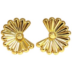18 Karat 3D Hobo Chick Retro Clip Earrings*