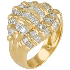 18 Karat 4,00 Karat unsichtbar gefasster Diamantring mit Prinzessinnenschliff und Baguetteschliff