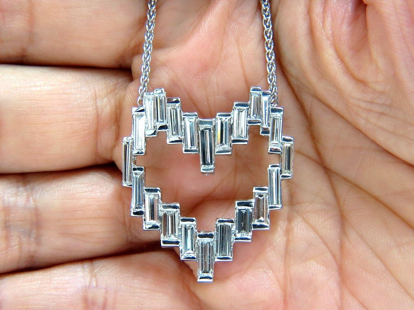 18 Karat 5.74 Carat Rare Architectural Long Baguette Diamond Heart Pendant Chain 2