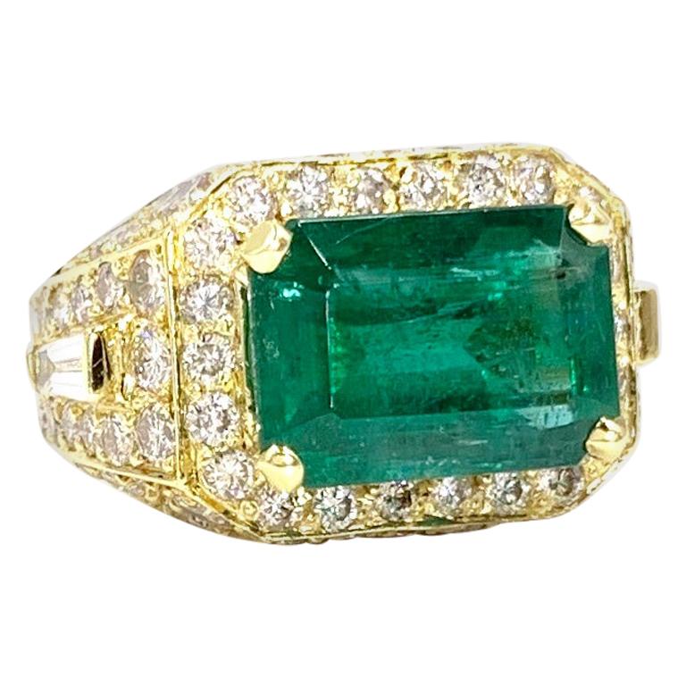 18 Karat 5.87 Carat Emerald and Diamond Cocktail Ring For Sale