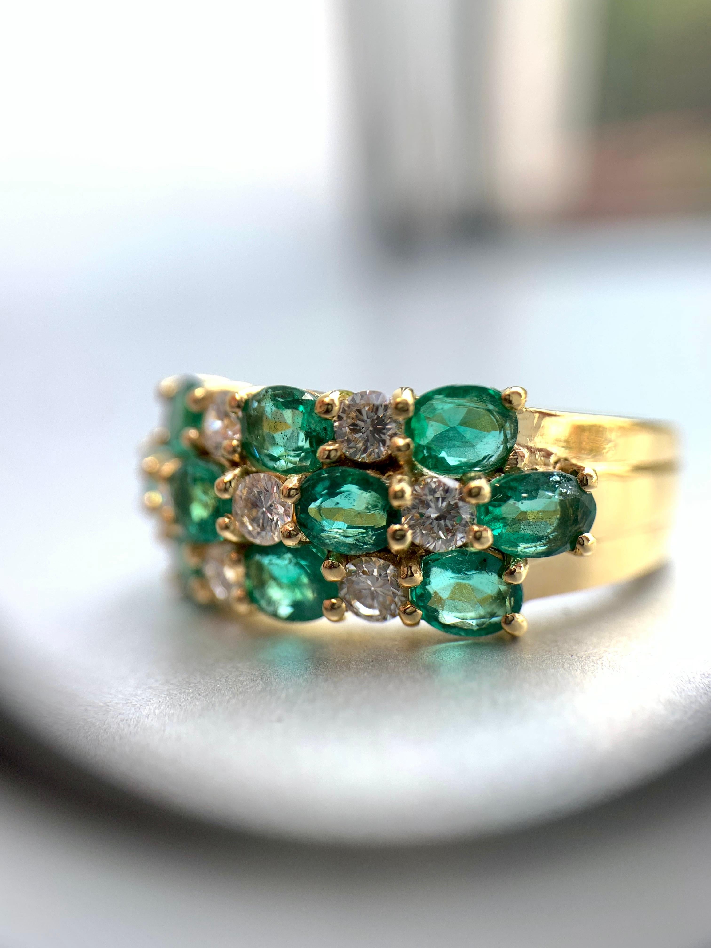 18 Karat Alternating Emerald and Diamond Wide Ring For Sale 7