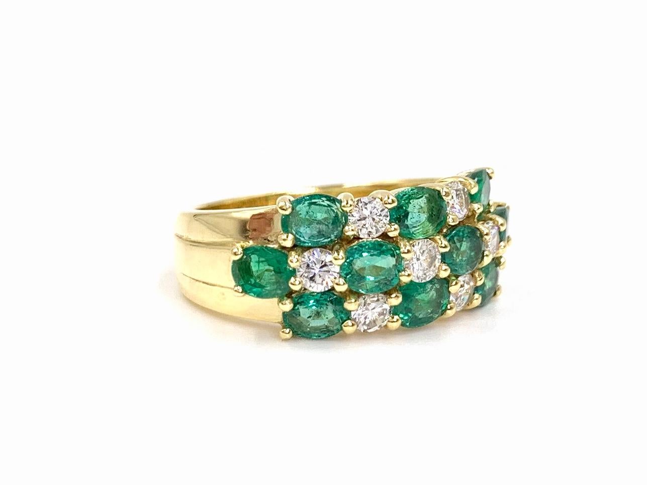 Contemporary 18 Karat Alternating Emerald and Diamond Wide Ring For Sale