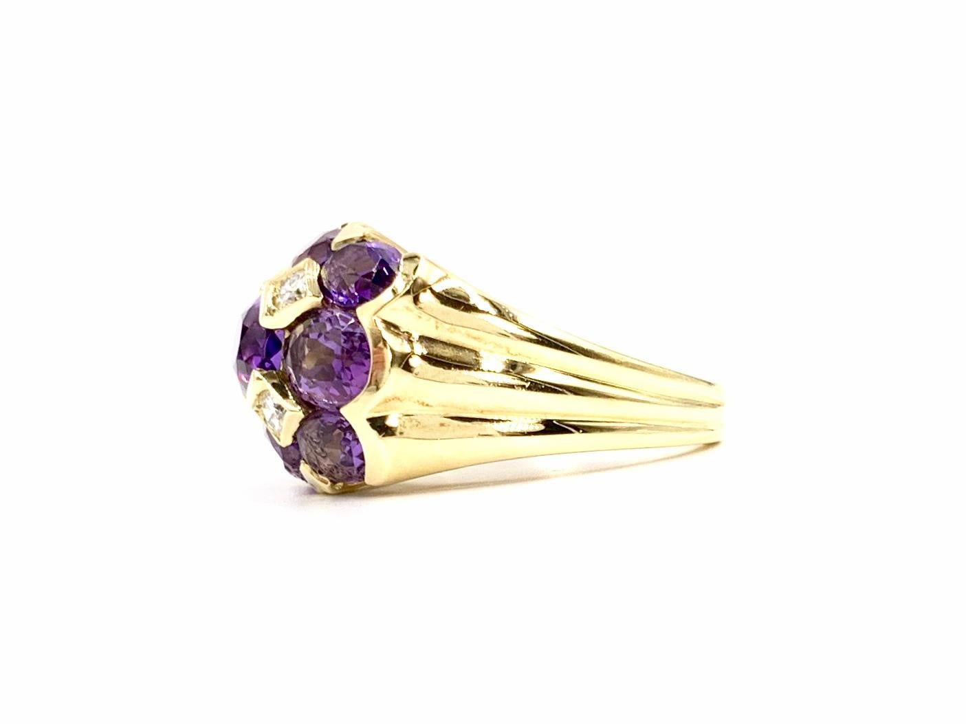 18 Karat Amethyst and Diamond Dome Ring In Excellent Condition For Sale In Pikesville, MD